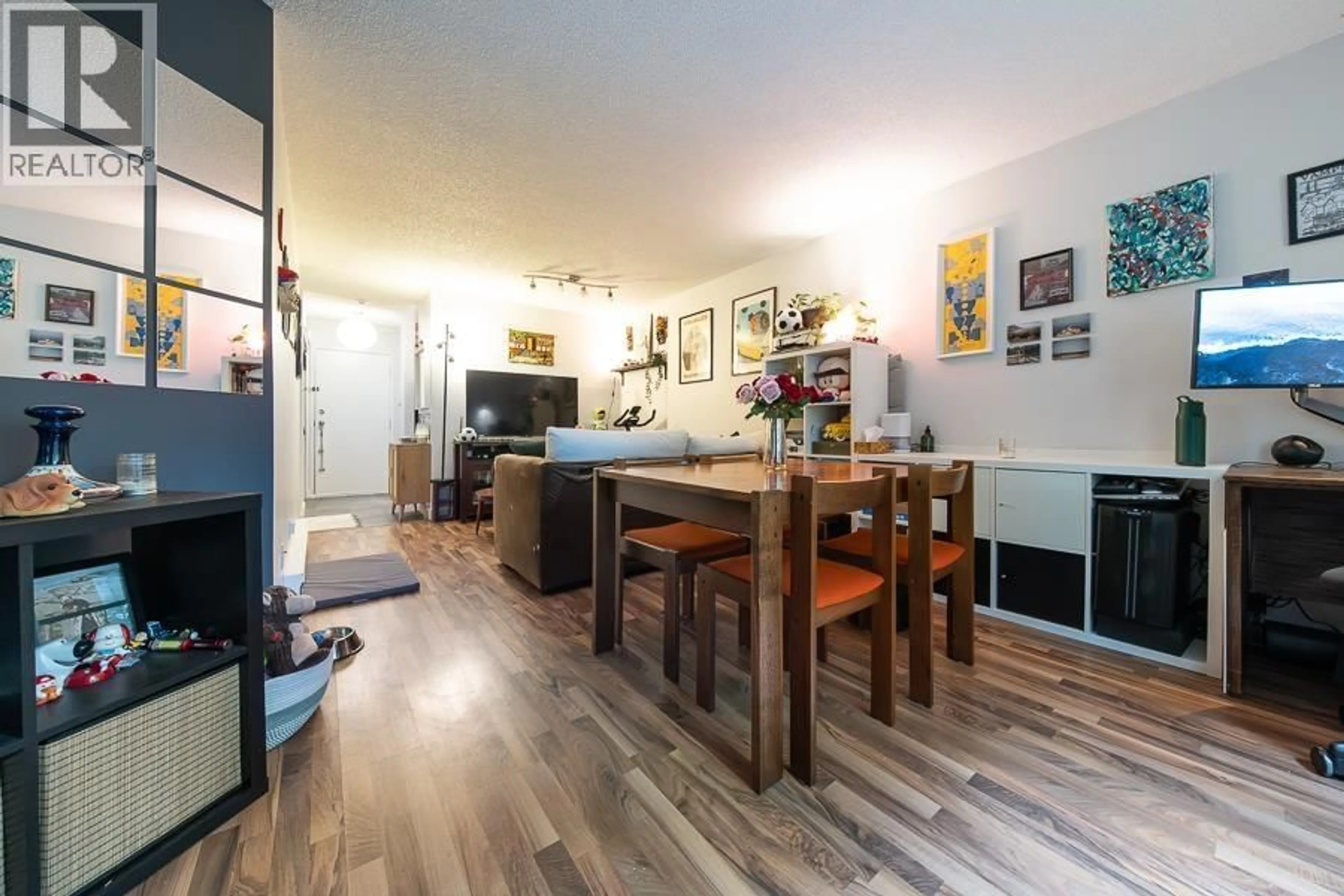 Unknown for 209 - 1345 COMOX STREET, Vancouver British Columbia V6E4E4