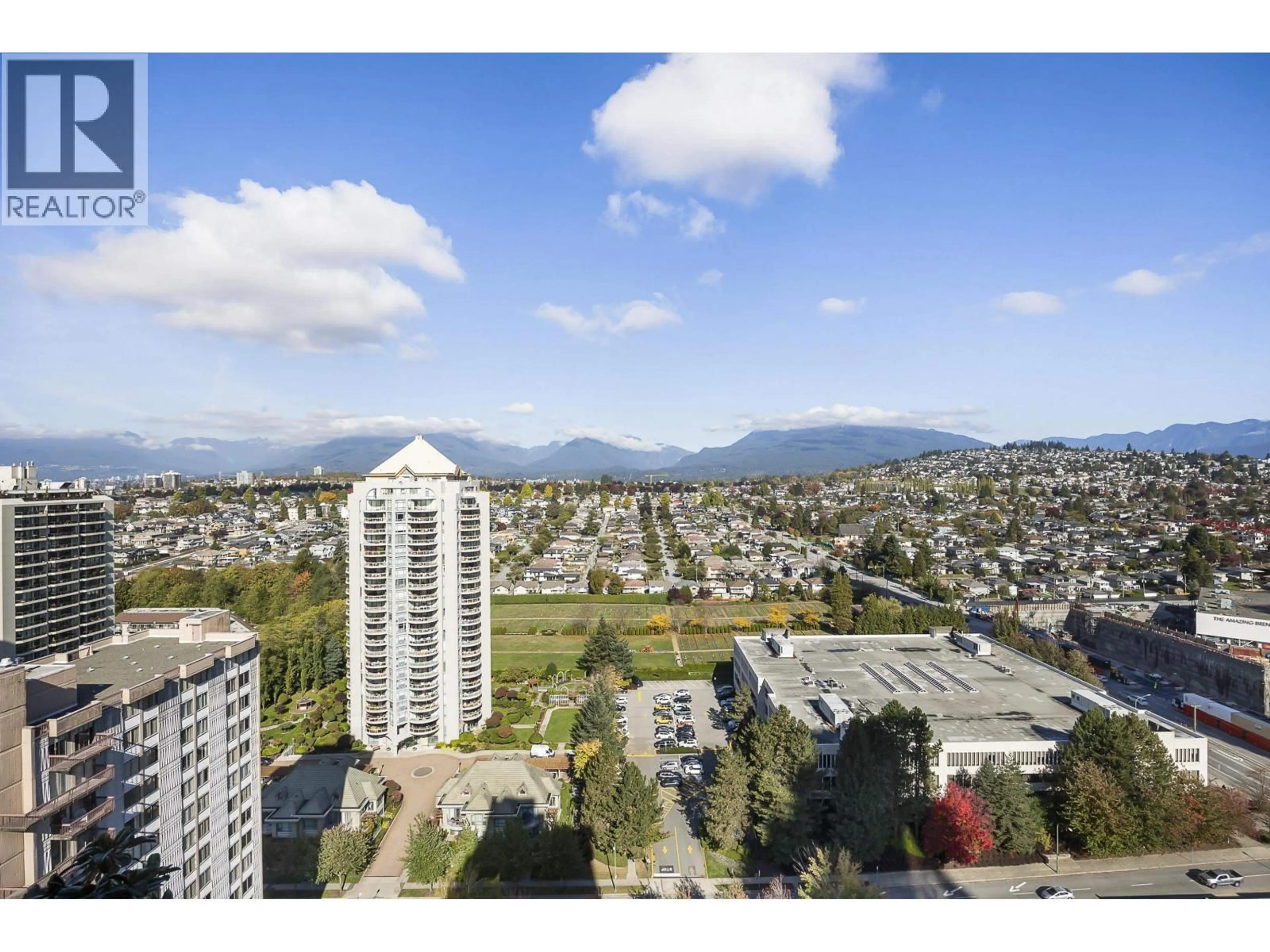 A pic from outside/outdoor area/front of a property/back of a property/a pic from drone, mountain view for 2601 - 4400 BUCHANAN STREET, Burnaby British Columbia V5C0E3