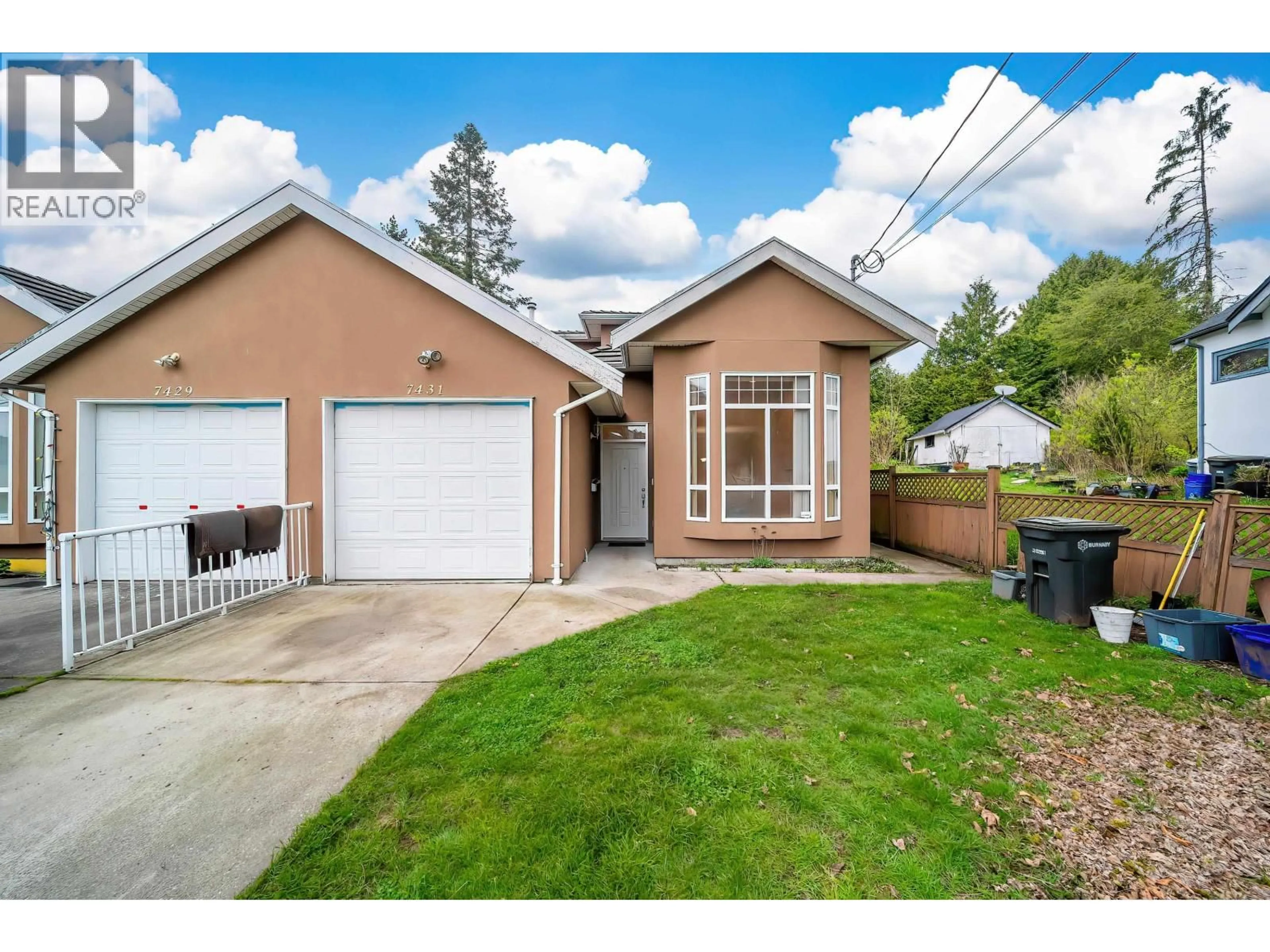 Unknown for 7431 14TH AVENUE, Burnaby British Columbia V3N1Z8