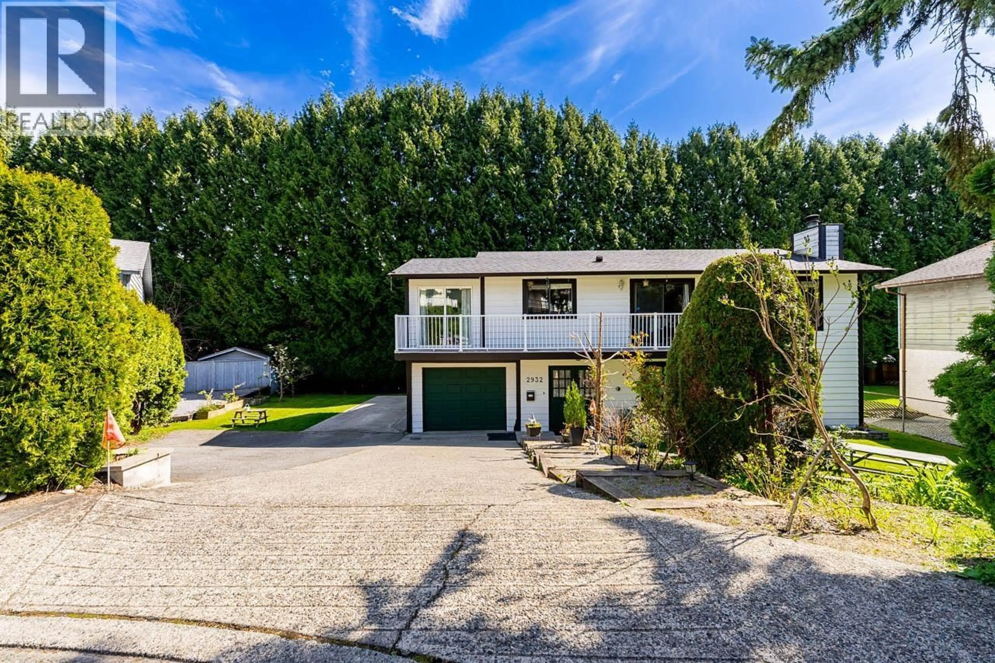 A pic from outside/outdoor area/front of a property/back of a property/a pic from drone, street for 2932 TATLA PLACE, Coquitlam British Columbia V3C4W8