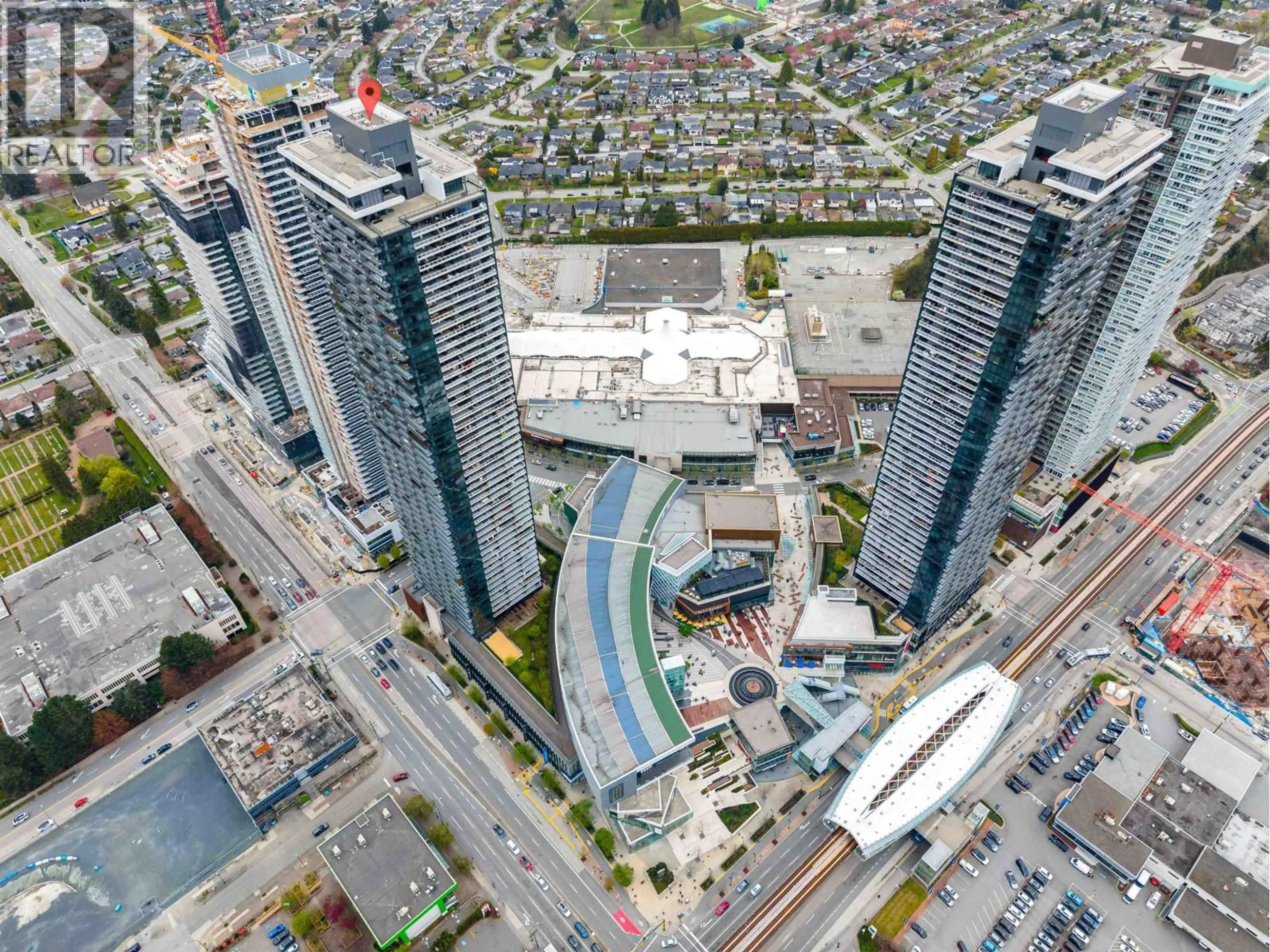 A pic from outside/outdoor area/front of a property/back of a property/a pic from drone, city buildings view from balcony for 4605 - 4510 HALIFAX WAY, Burnaby British Columbia V5C0K4