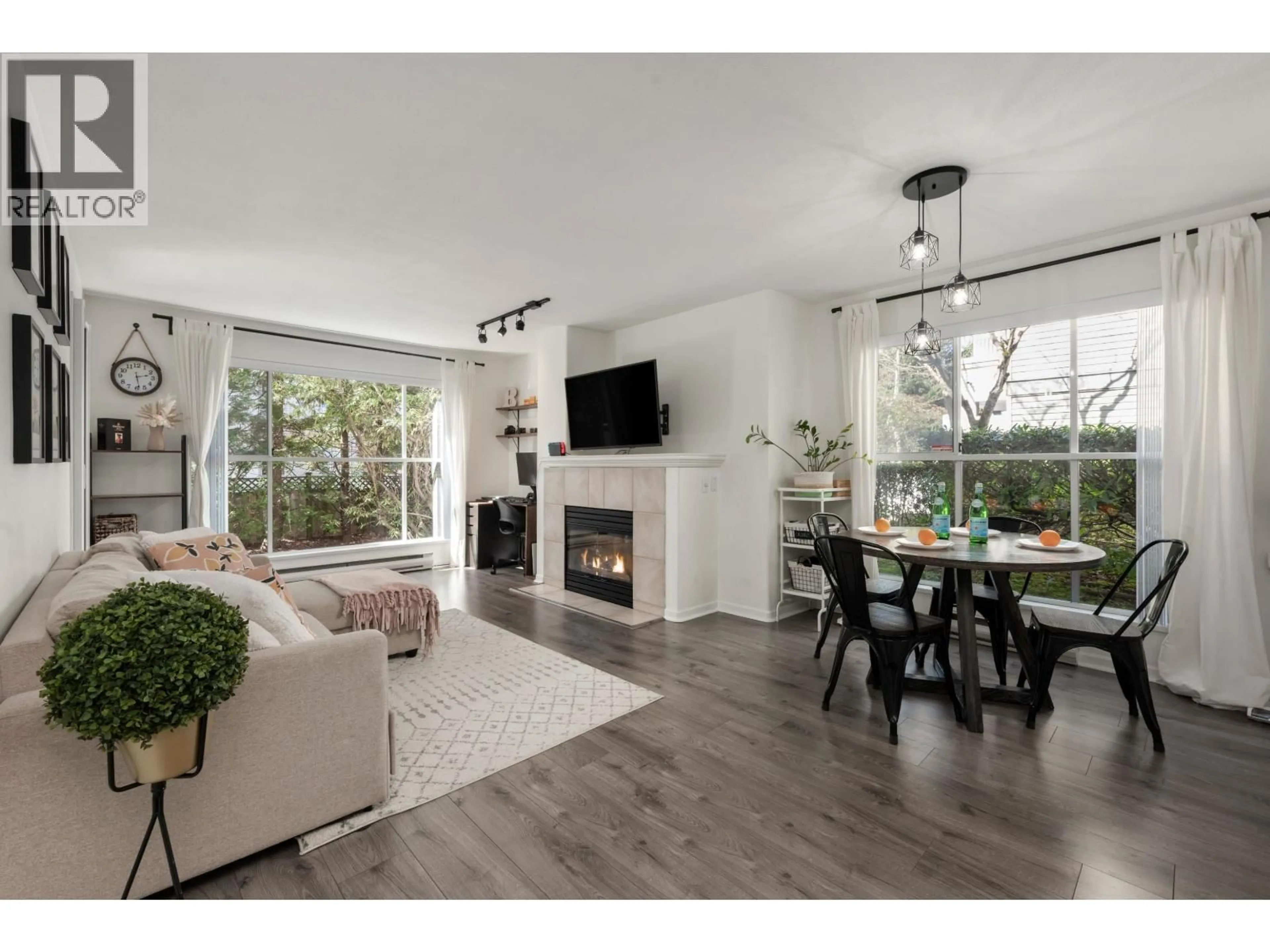 Living room with furniture, unknown for 112 - 8880 JONES ROAD, Richmond British Columbia V6Y3Z1