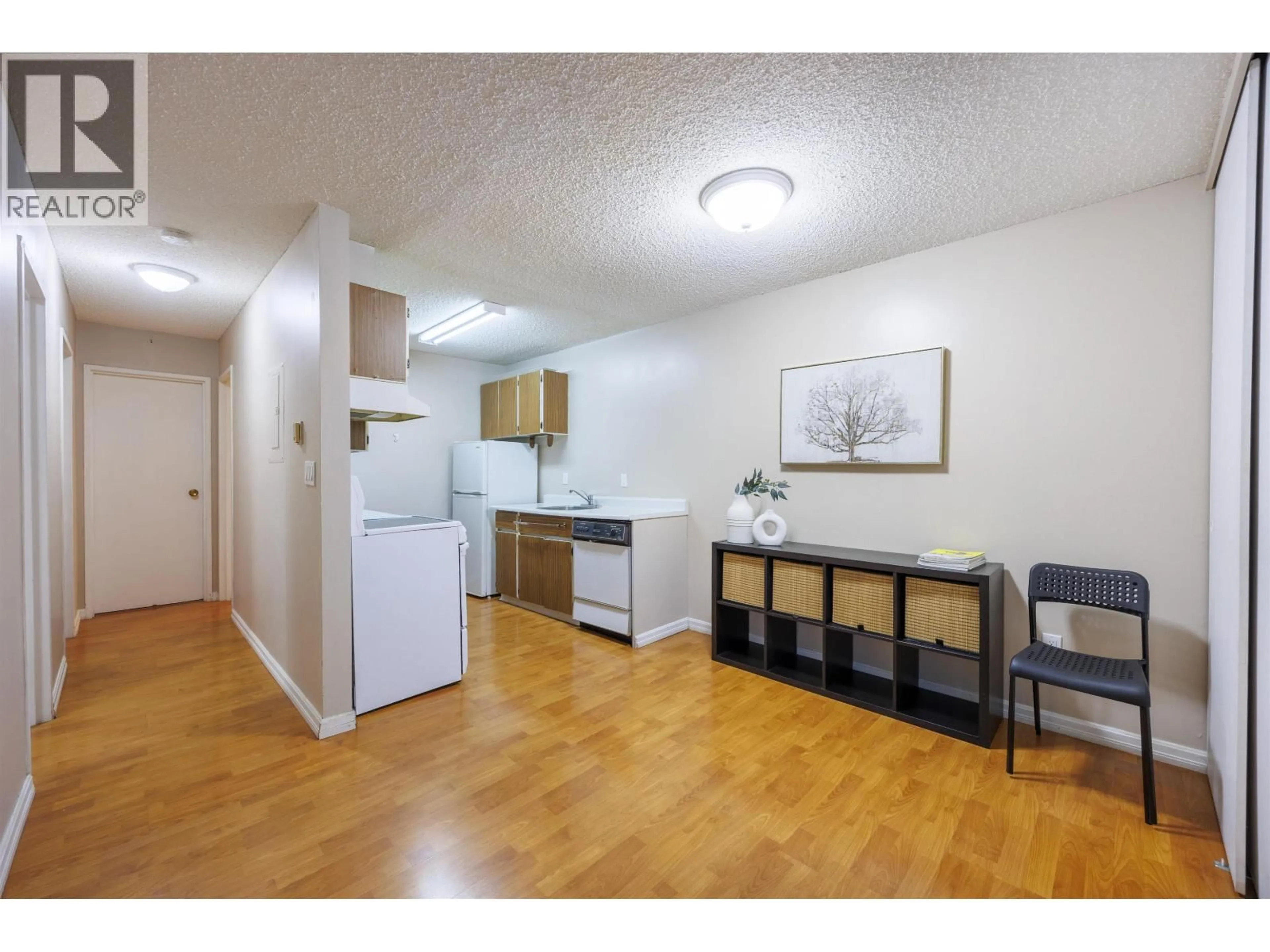 Standard kitchen, wood/laminate floor for 201 - 7200 LINDSAY ROAD, Richmond British Columbia V7C3M6