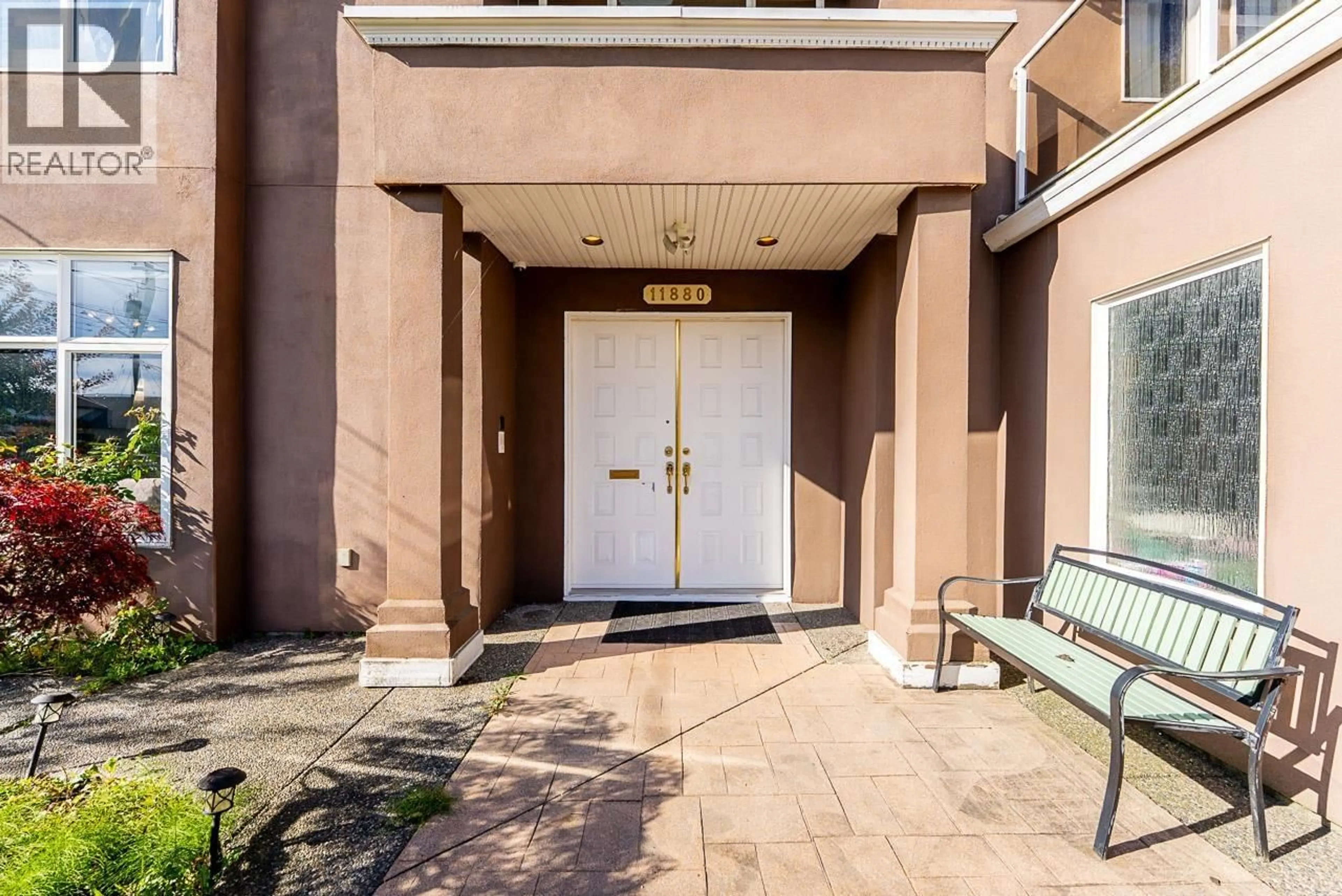 Indoor foyer for 11880 AZTEC STREET, Richmond British Columbia V6X1H8