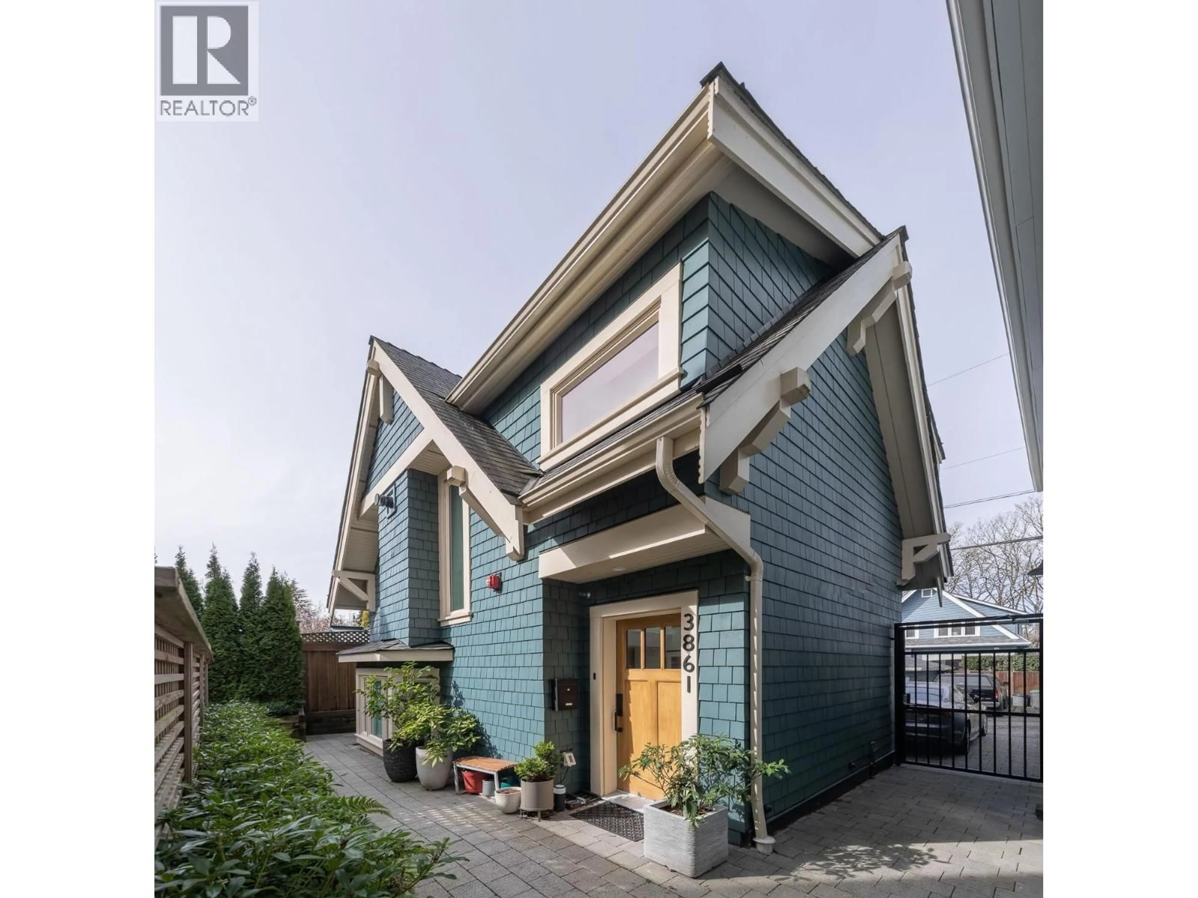 Unknown for 3861 WILLOW STREET, Vancouver British Columbia V5Z4M7