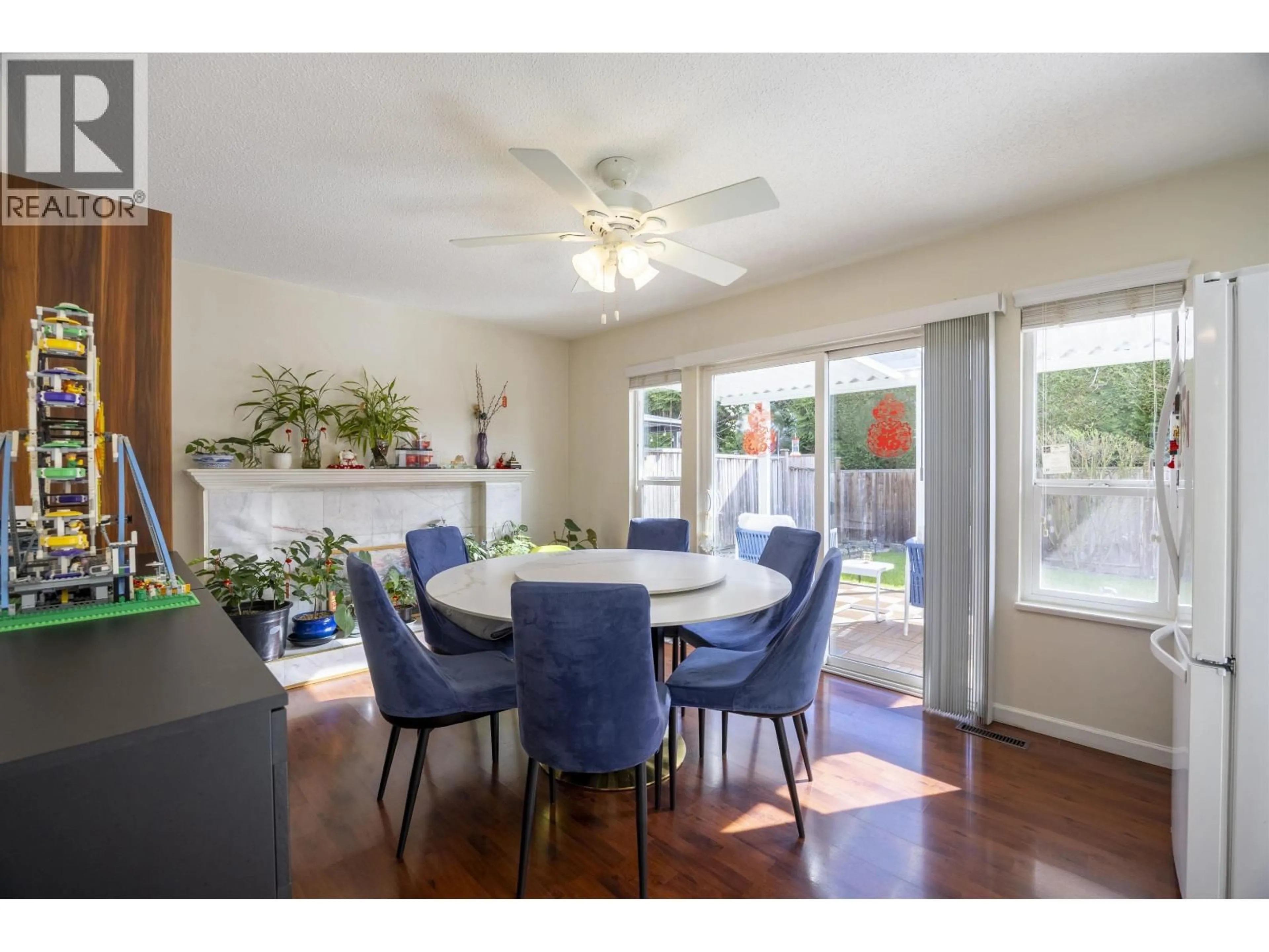 Dining room, unknown for 8366 DAYTON COURT, Richmond British Columbia V6Y3H6