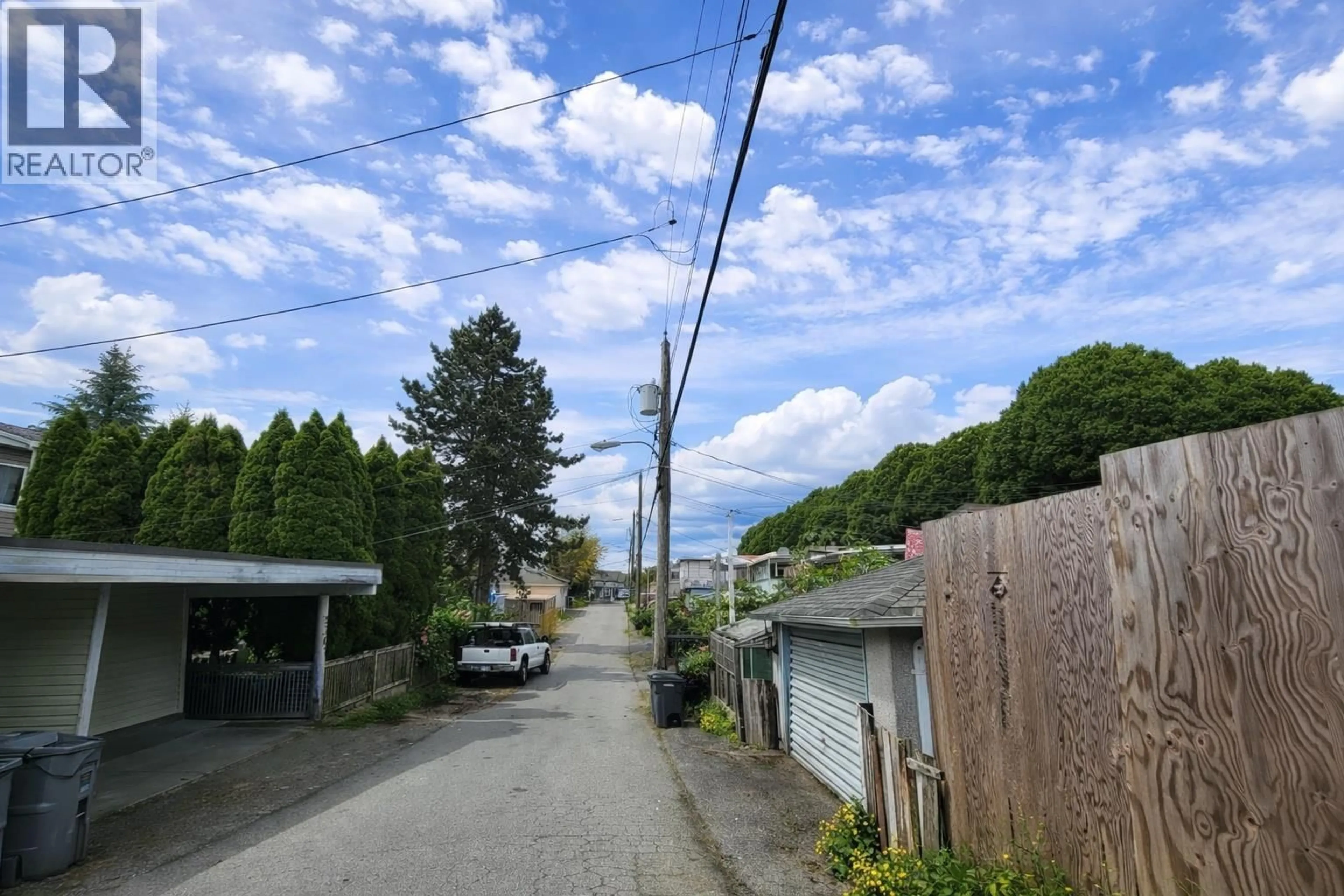 Unknown for 2719 DUKE STREET, Vancouver British Columbia V5R4S8