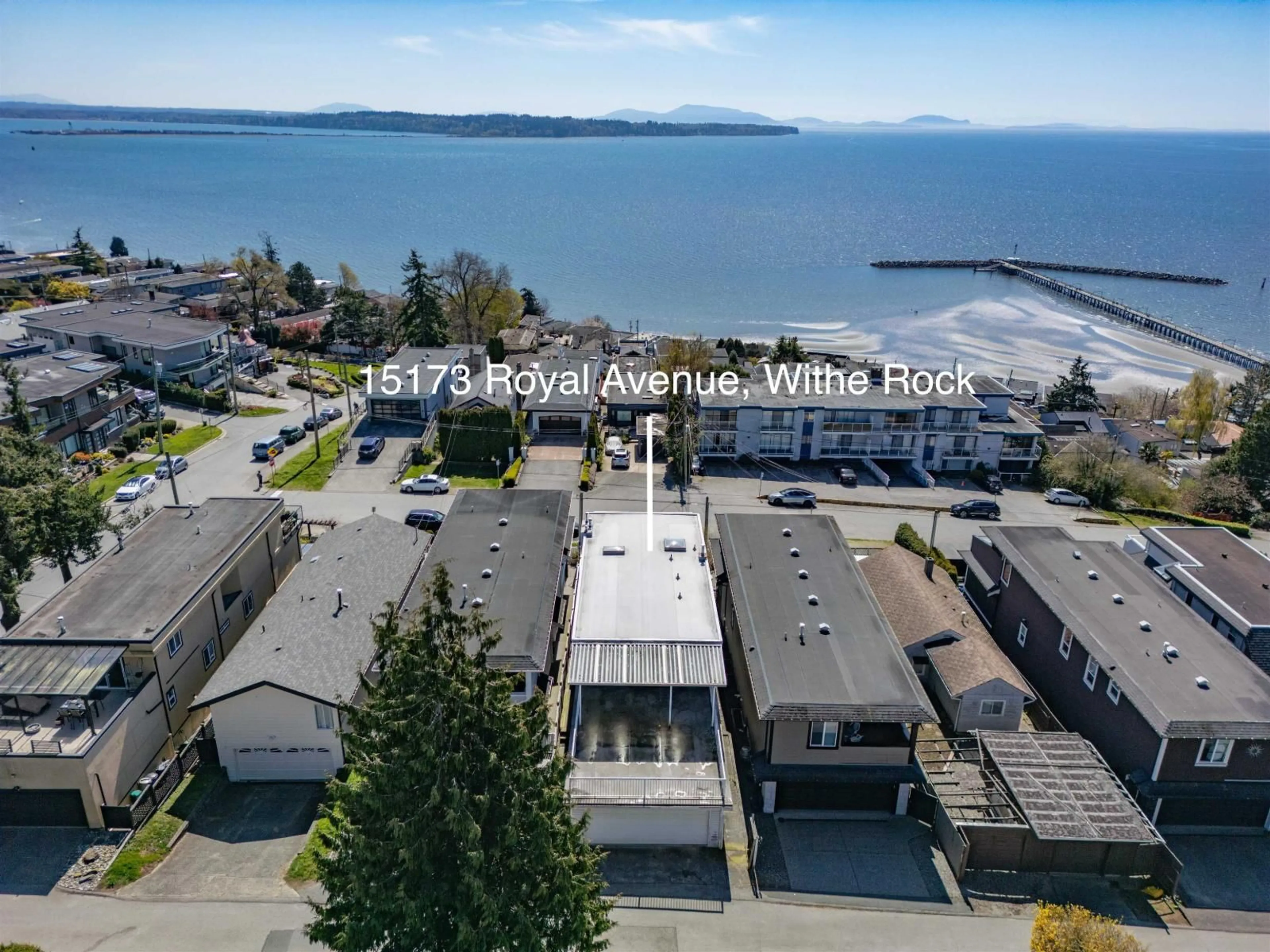 A pic from outside/outdoor area/front of a property/back of a property/a pic from drone, water/lake/river/ocean view for 15173 ROYAL AVENUE, White Rock British Columbia V4B1M2