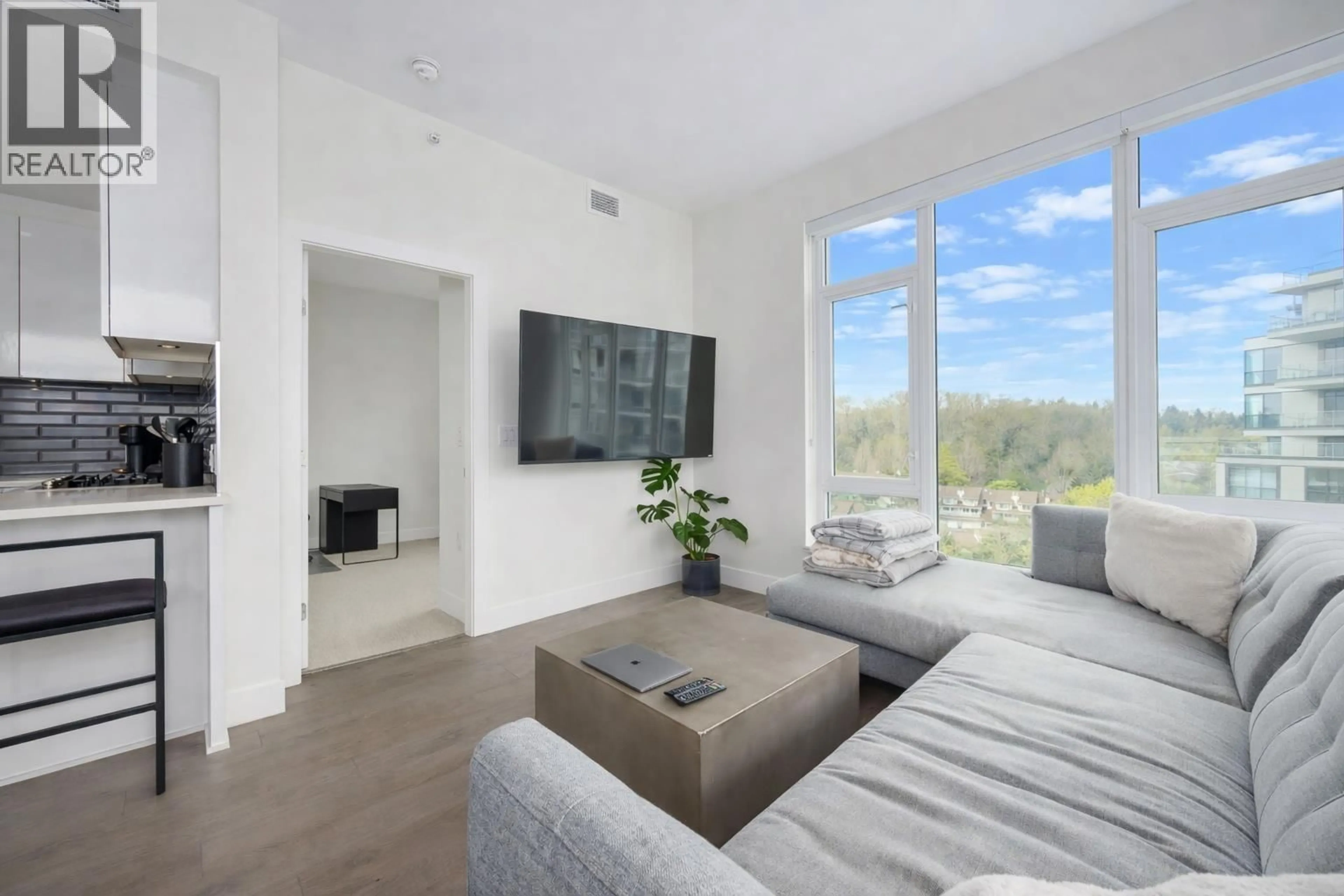 Living room with furniture, unknown for 1601 - 8533 RIVER DISTRICT CROSSING, Vancouver British Columbia V5S0H2