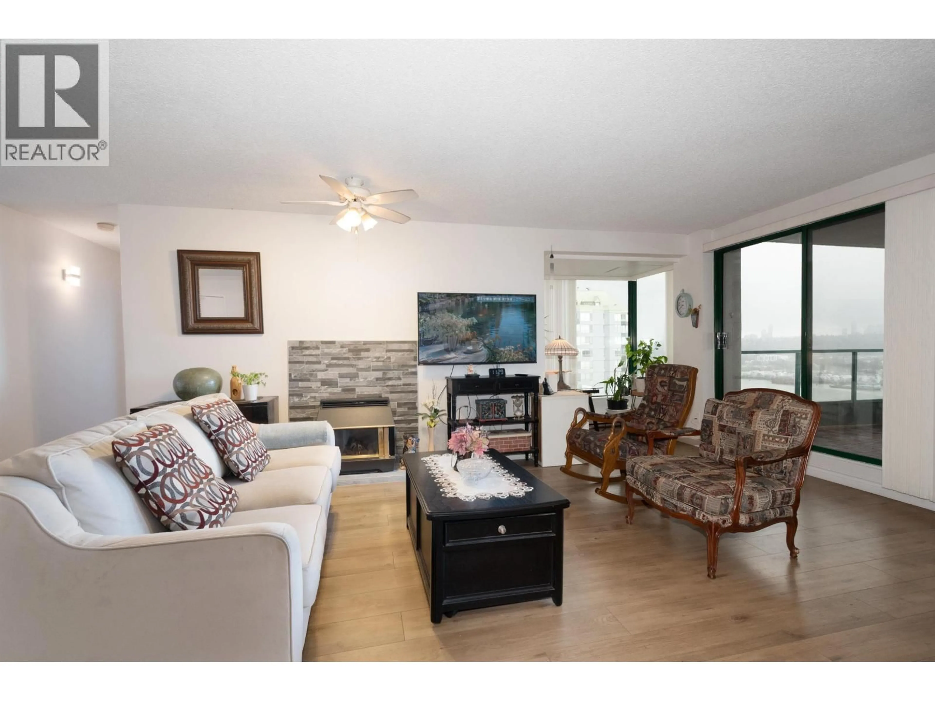 Living room with furniture, wood/laminate floor for 1205 - 420 CARNARVON STREET, New Westminster British Columbia V3L5P1