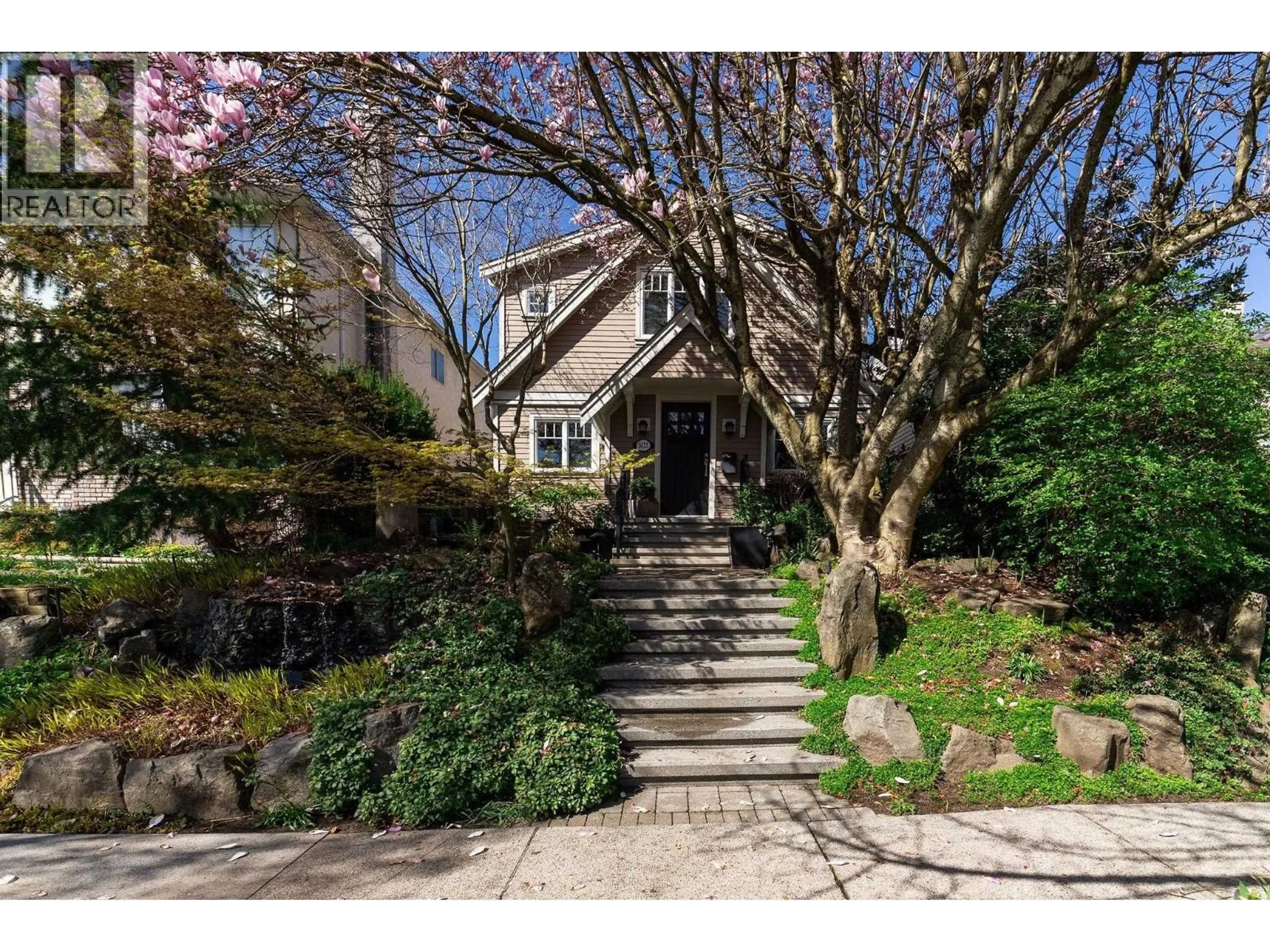 Unknown for 5655 ONTARIO STREET, Vancouver British Columbia V5W2L2