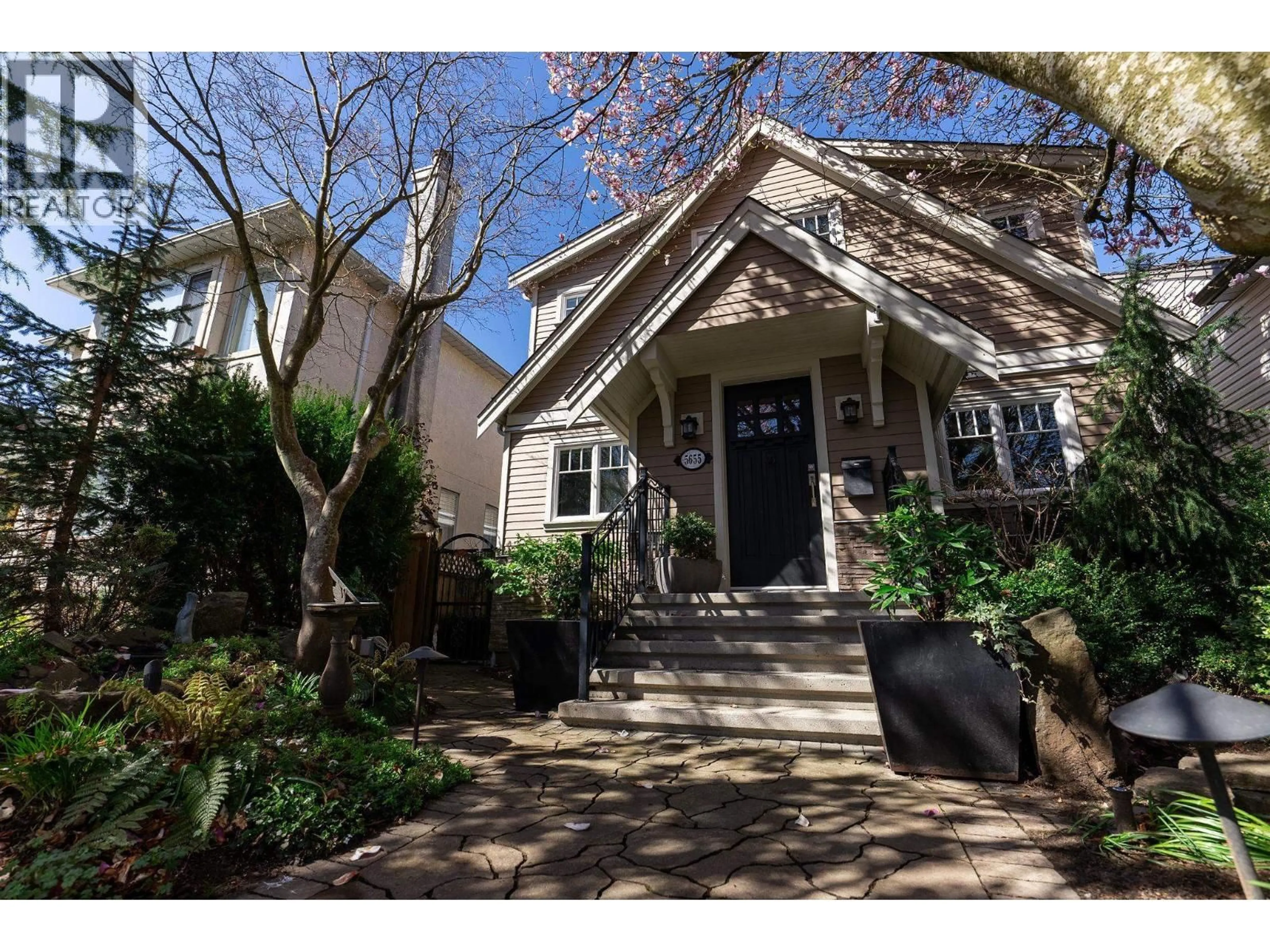 Unknown for 5655 ONTARIO STREET, Vancouver British Columbia V5W2L2