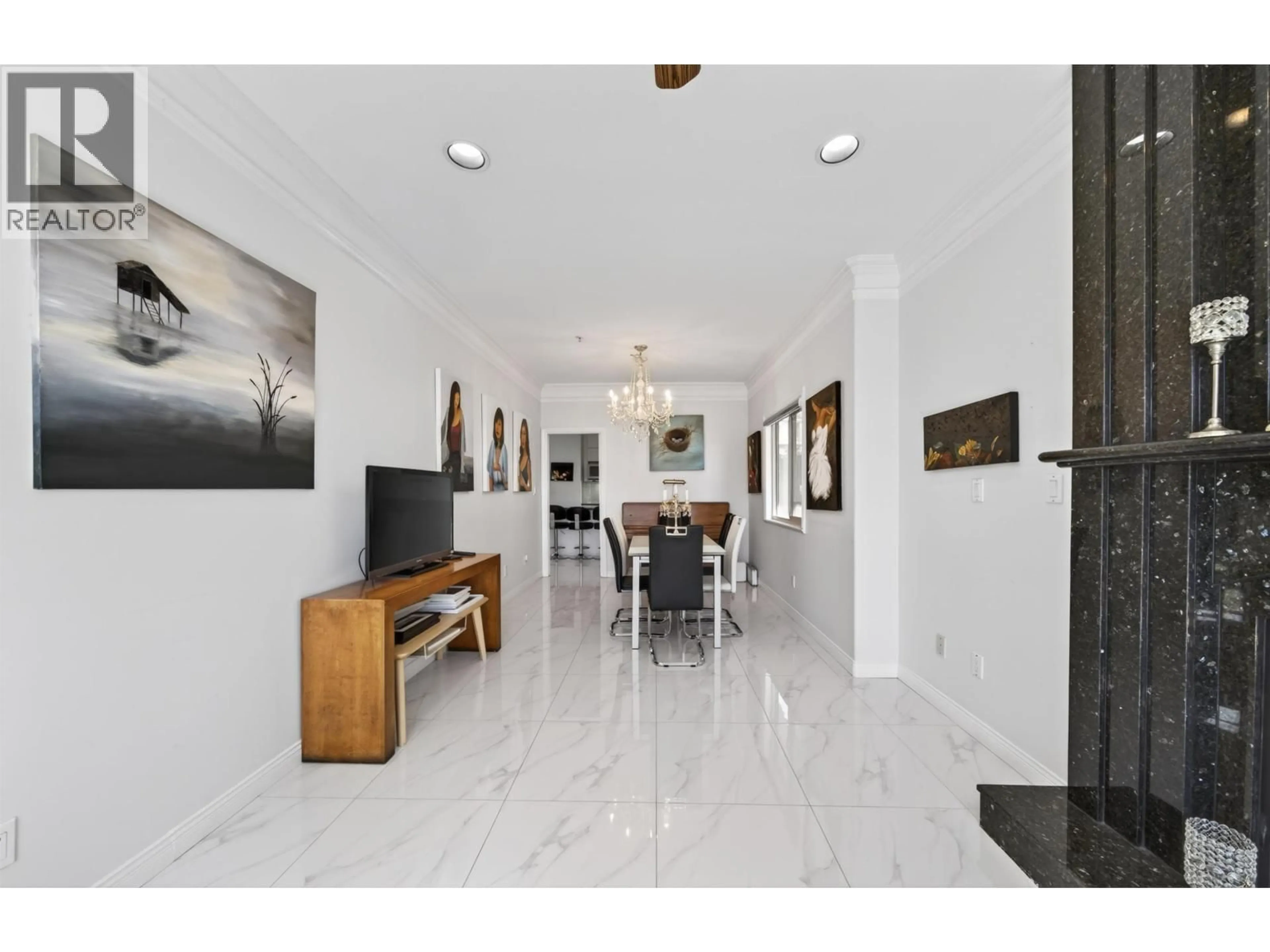 Unknown for 535 53RD AVENUE, Vancouver British Columbia V5X1J4