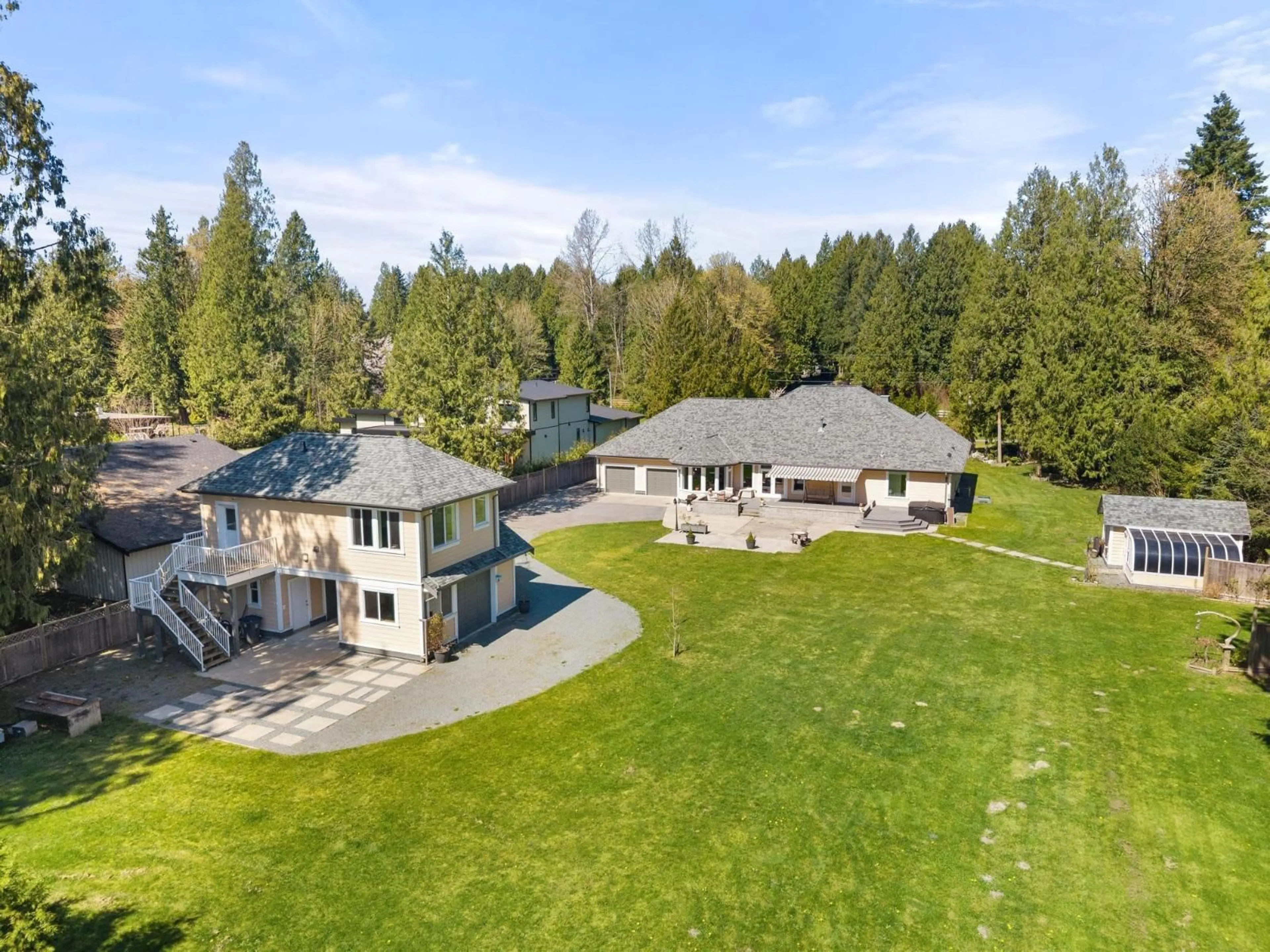 A pic from outside/outdoor area/front of a property/back of a property/a pic from drone, unknown for 21842 6 AVENUE, Langley British Columbia V2Z1R6