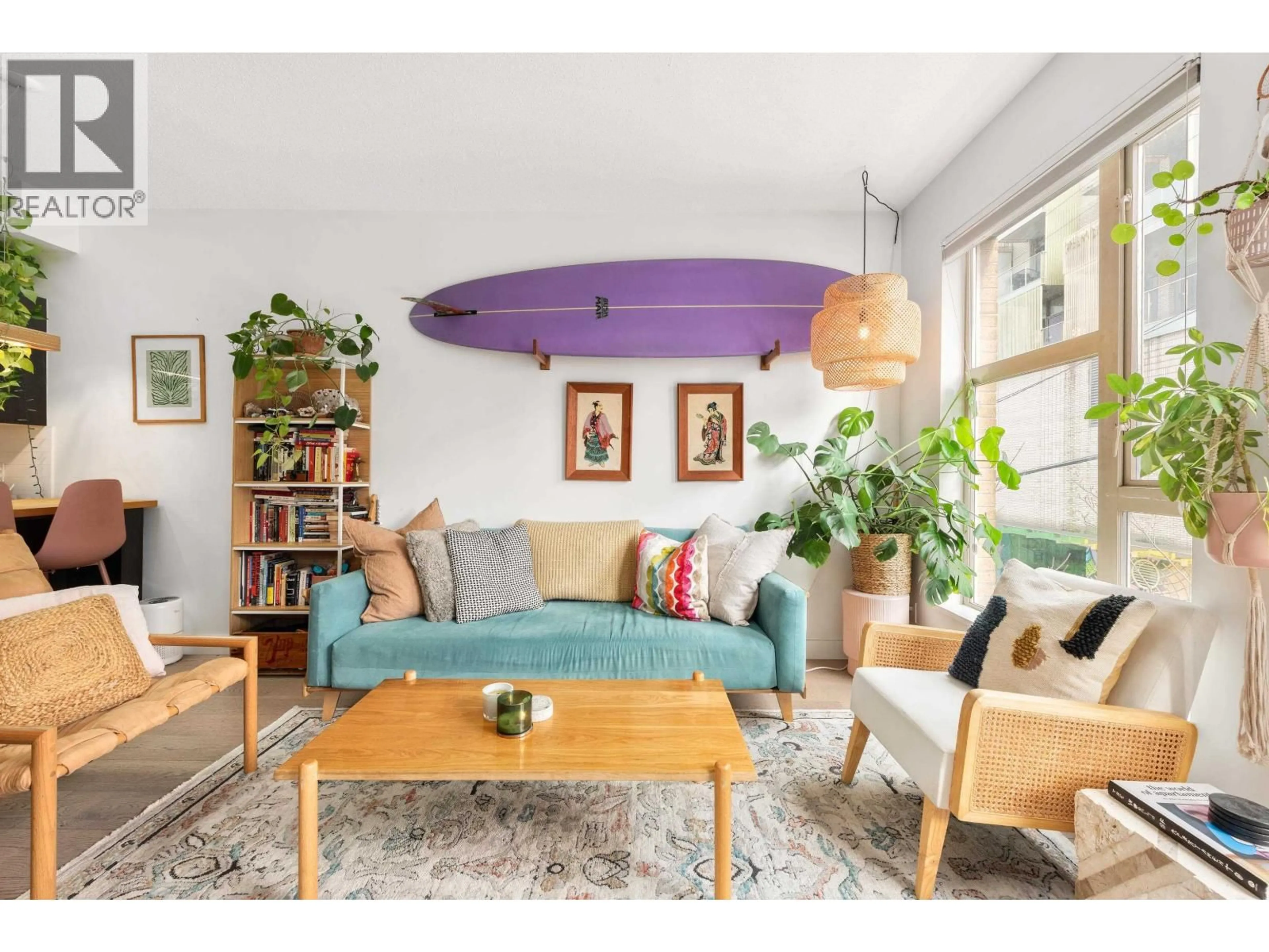 Living room with furniture, wood/laminate floor for 212 - 205 10TH AVENUE, Vancouver British Columbia V5T4V6