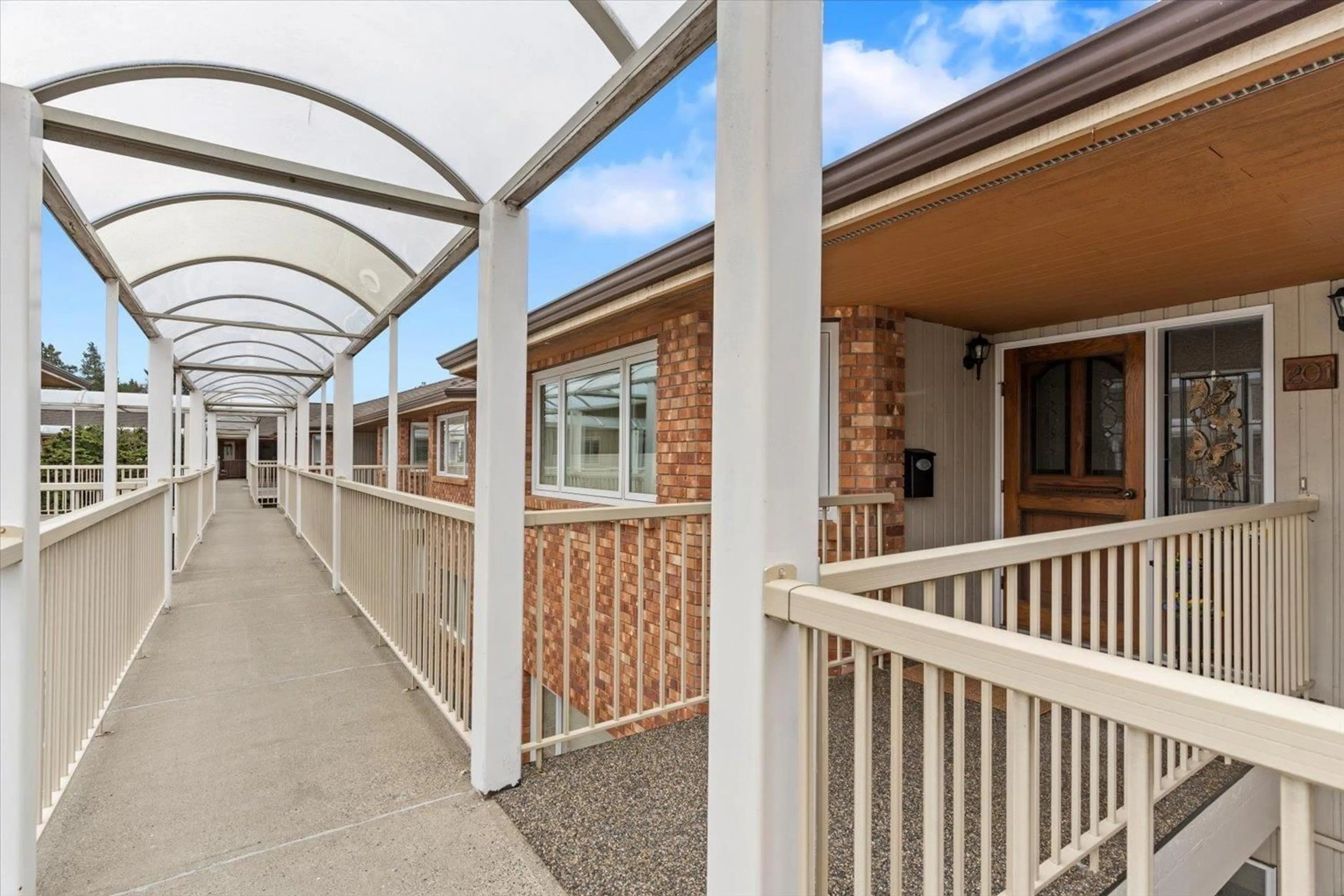 Patio, building for 201 - 7001 EDEN DRIVE, Chilliwack British Columbia V2R3T1