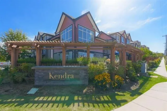 33 - 6378 142 STREET, Surrey 2