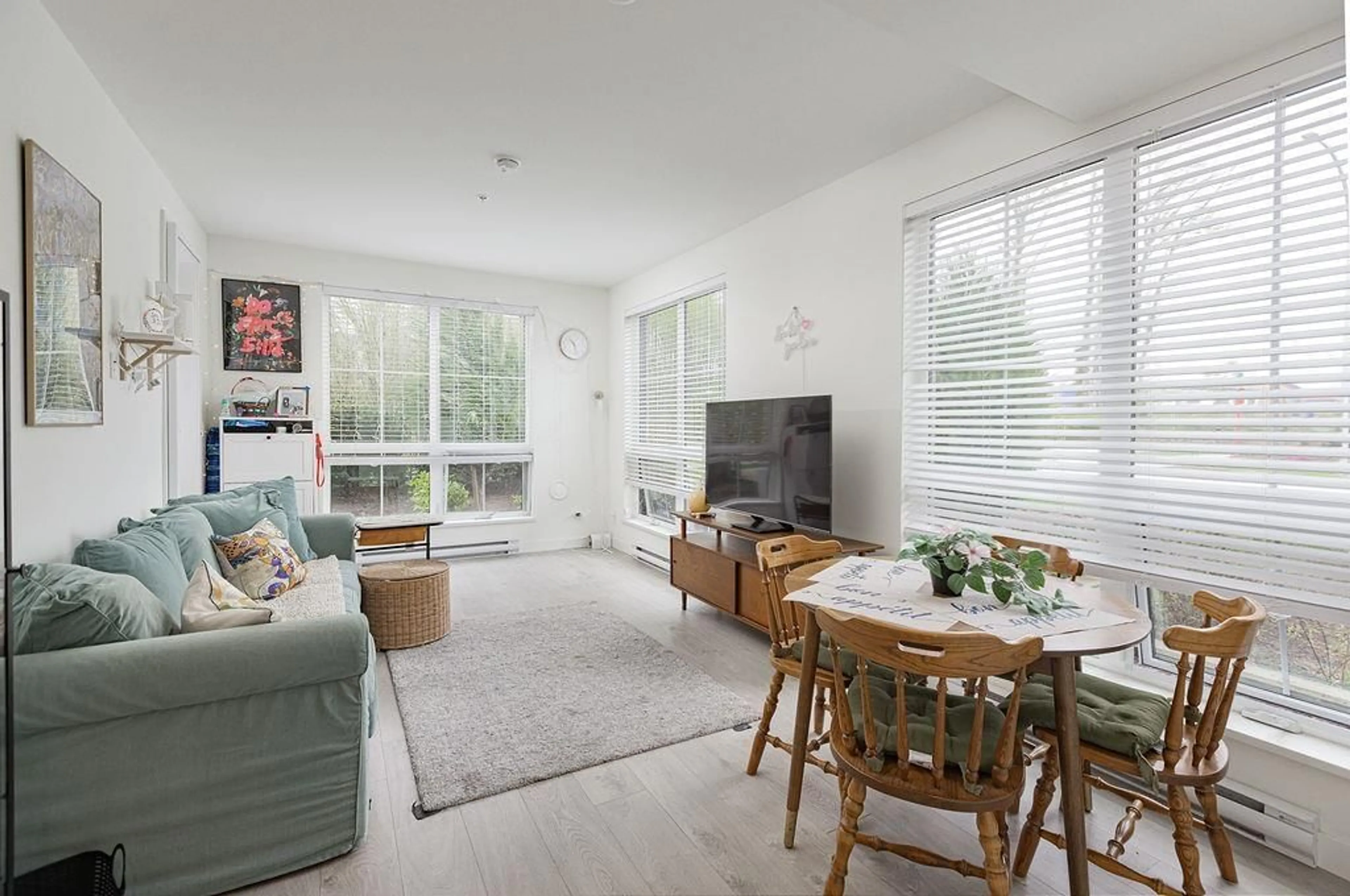 Living room with furniture, unknown for 107 - 8379 201 STREET, Langley British Columbia V2Y3S6