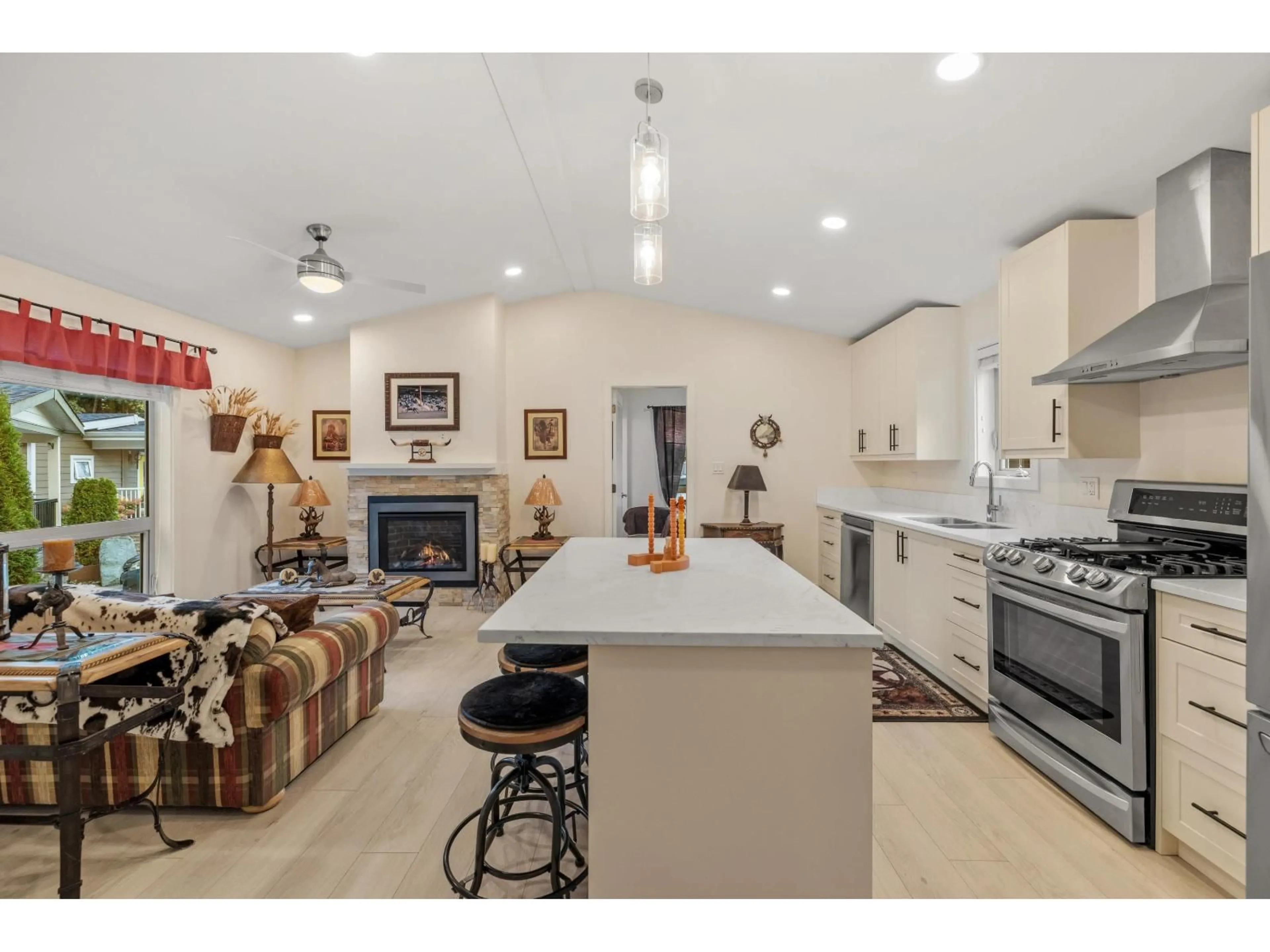 Open concept kitchen, ceramic/tile floor for 73 - 53480 BRIDAL FALLS ROAD, Rosedale British Columbia V0X1X1