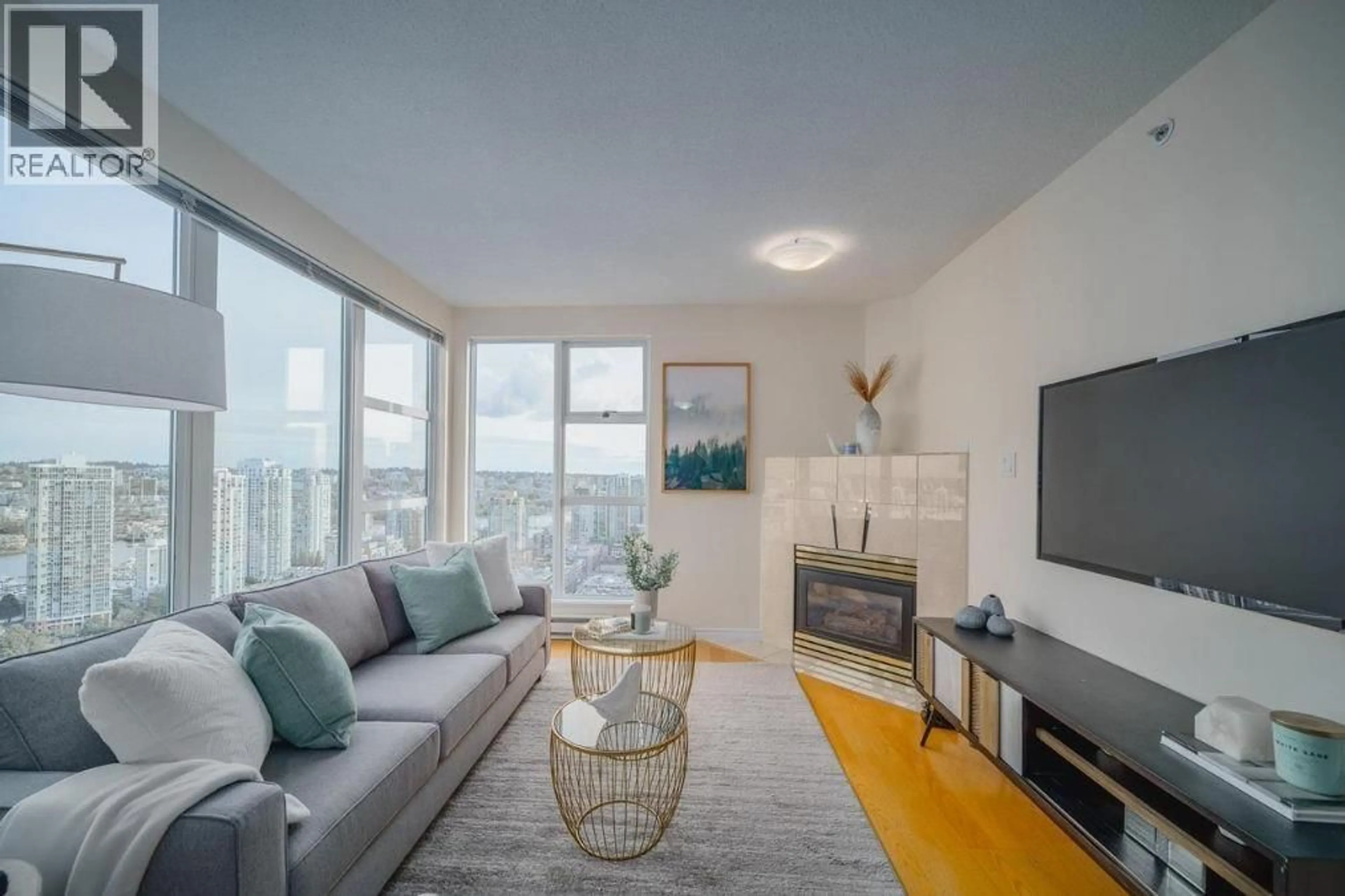 Living room with furniture, unknown for 3207 - 939 HOMER STREET, Vancouver British Columbia V6B2W6