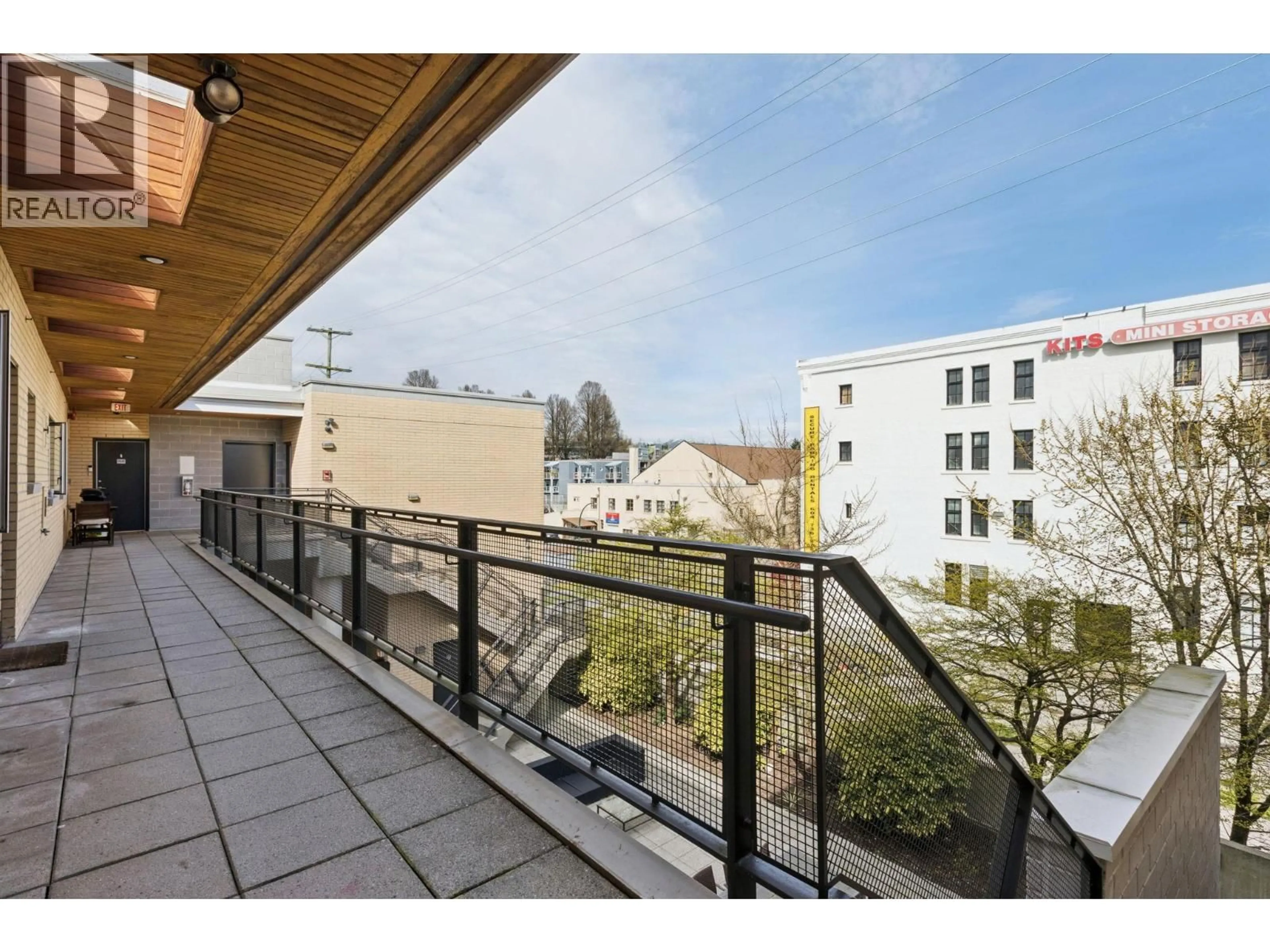 Balcony in the apartment, city buildings view from balcony for PH4 - 2088 11TH AVENUE, Vancouver British Columbia V6J2C9