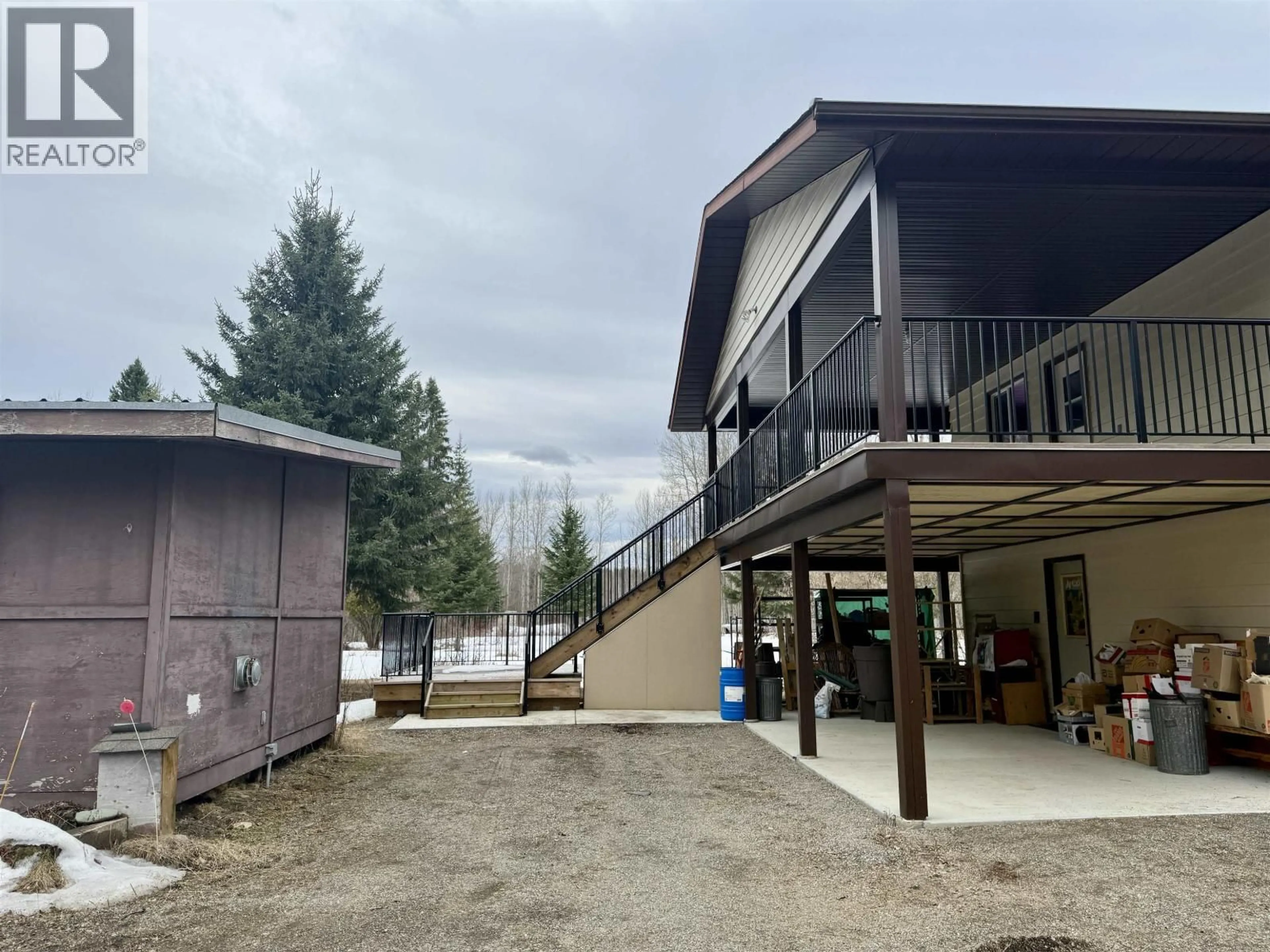 Patio, building for 4865 SALMON VALLEY ROAD, Prince George British Columbia V2K5W1