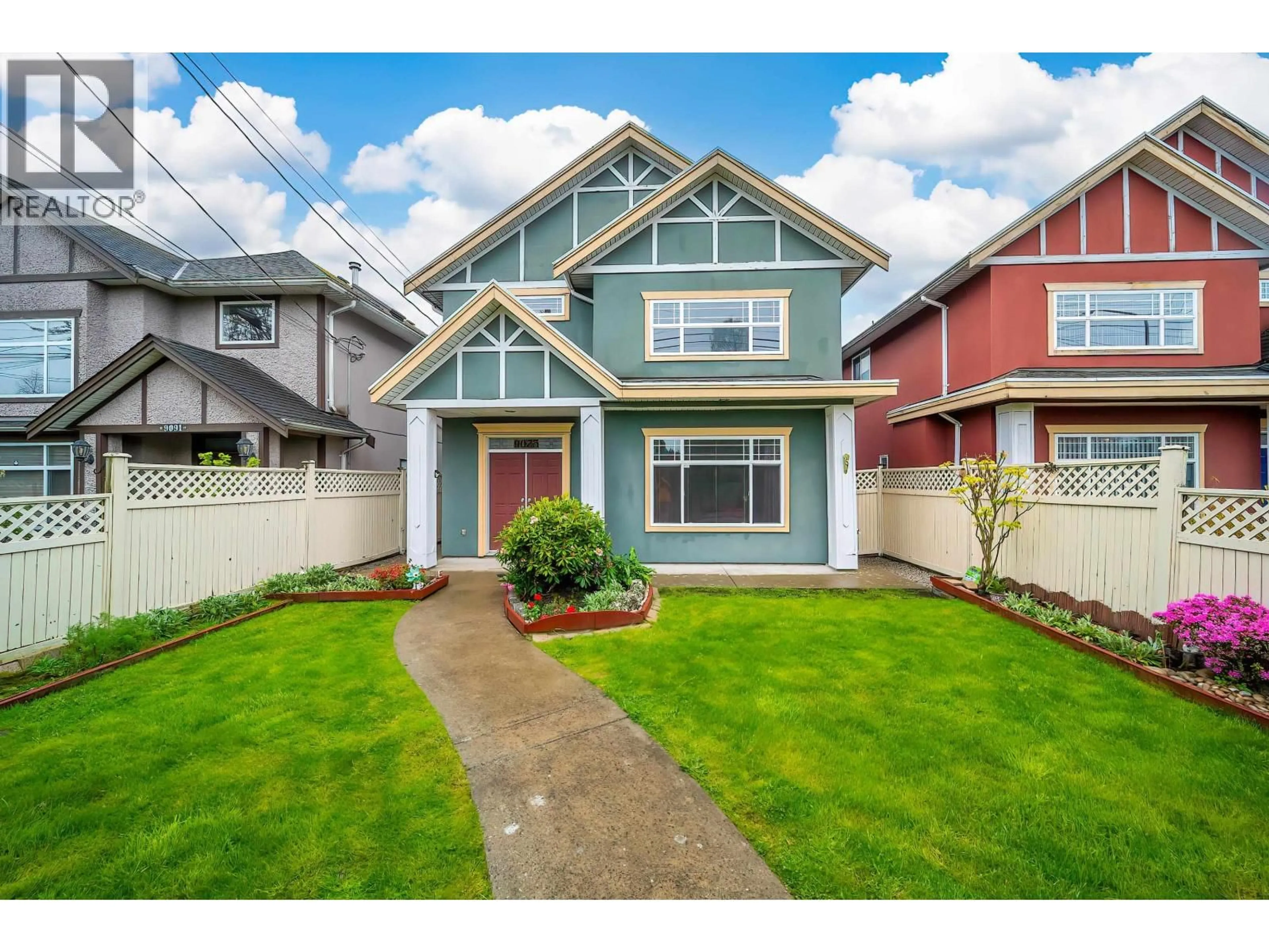 Home with vinyl exterior material, street for 9073 NO. 1 ROAD, Richmond British Columbia V7E1R6