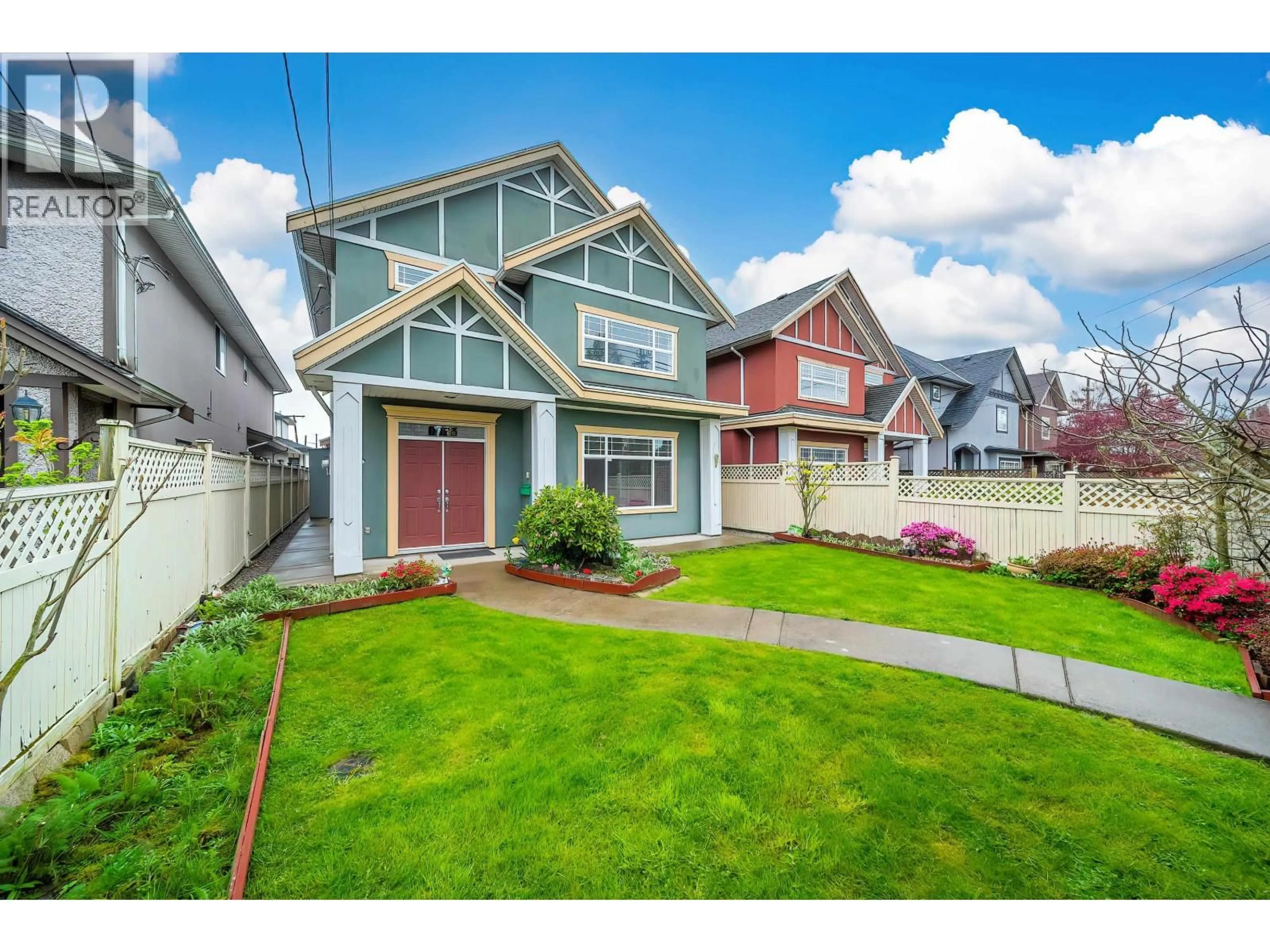 Home with vinyl exterior material, street for 9073 NO. 1 ROAD, Richmond British Columbia V7E1R6