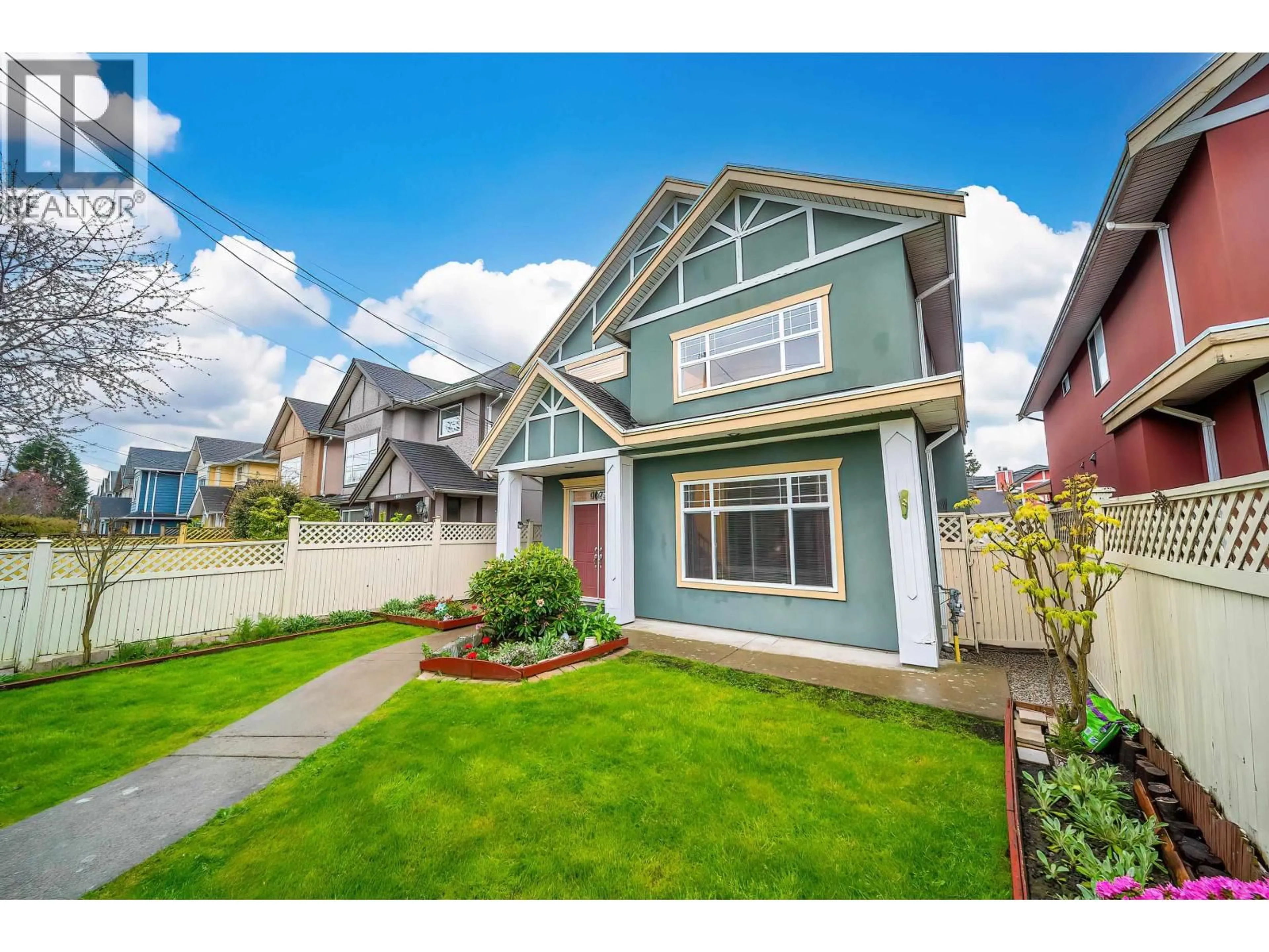 Home with vinyl exterior material, street for 9073 NO. 1 ROAD, Richmond British Columbia V7E1R6