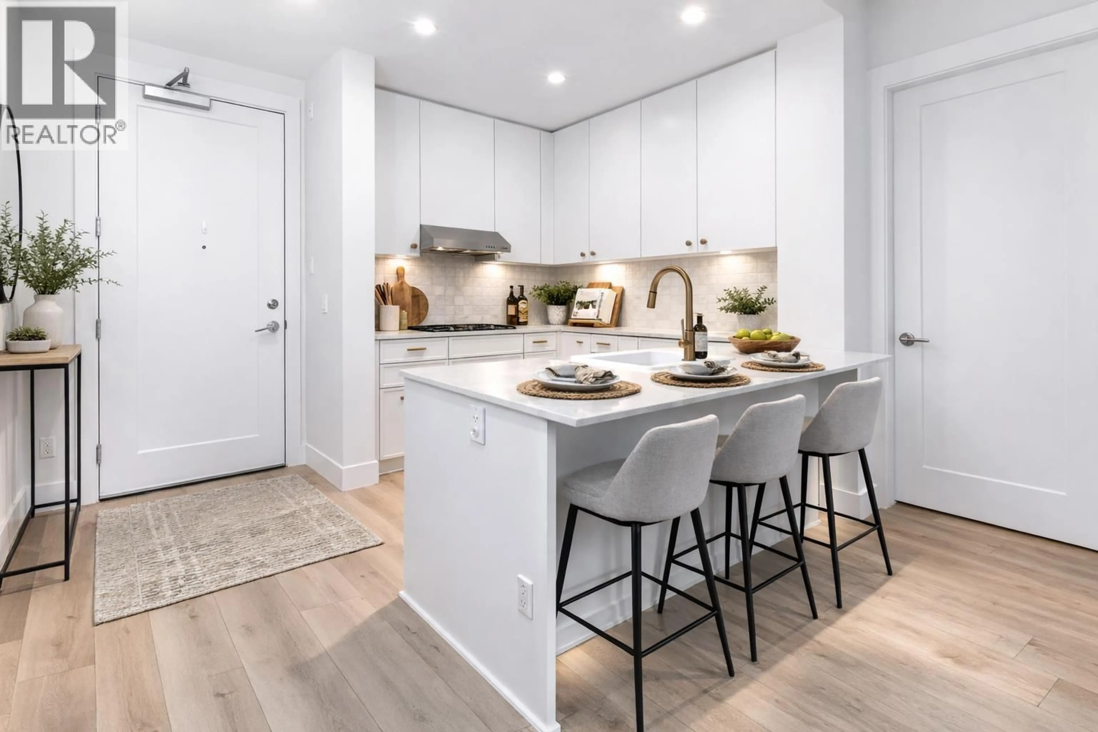 Open concept kitchen, unknown for 104 - 708 EDGAR AVENUE, Coquitlam British Columbia V3K2G1