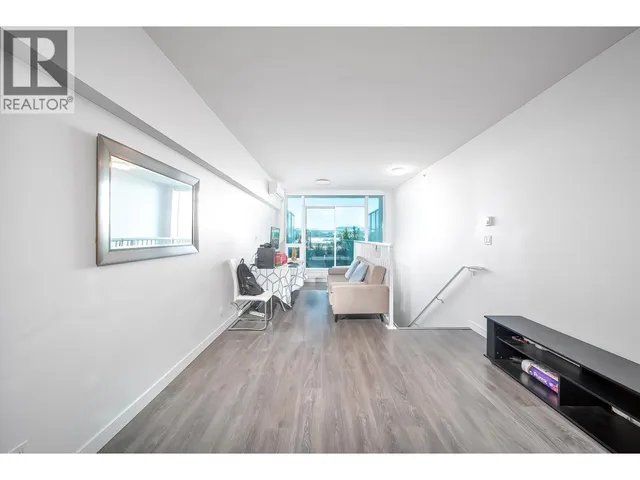 515 - 5599 COONEY ROAD, Richmond 5