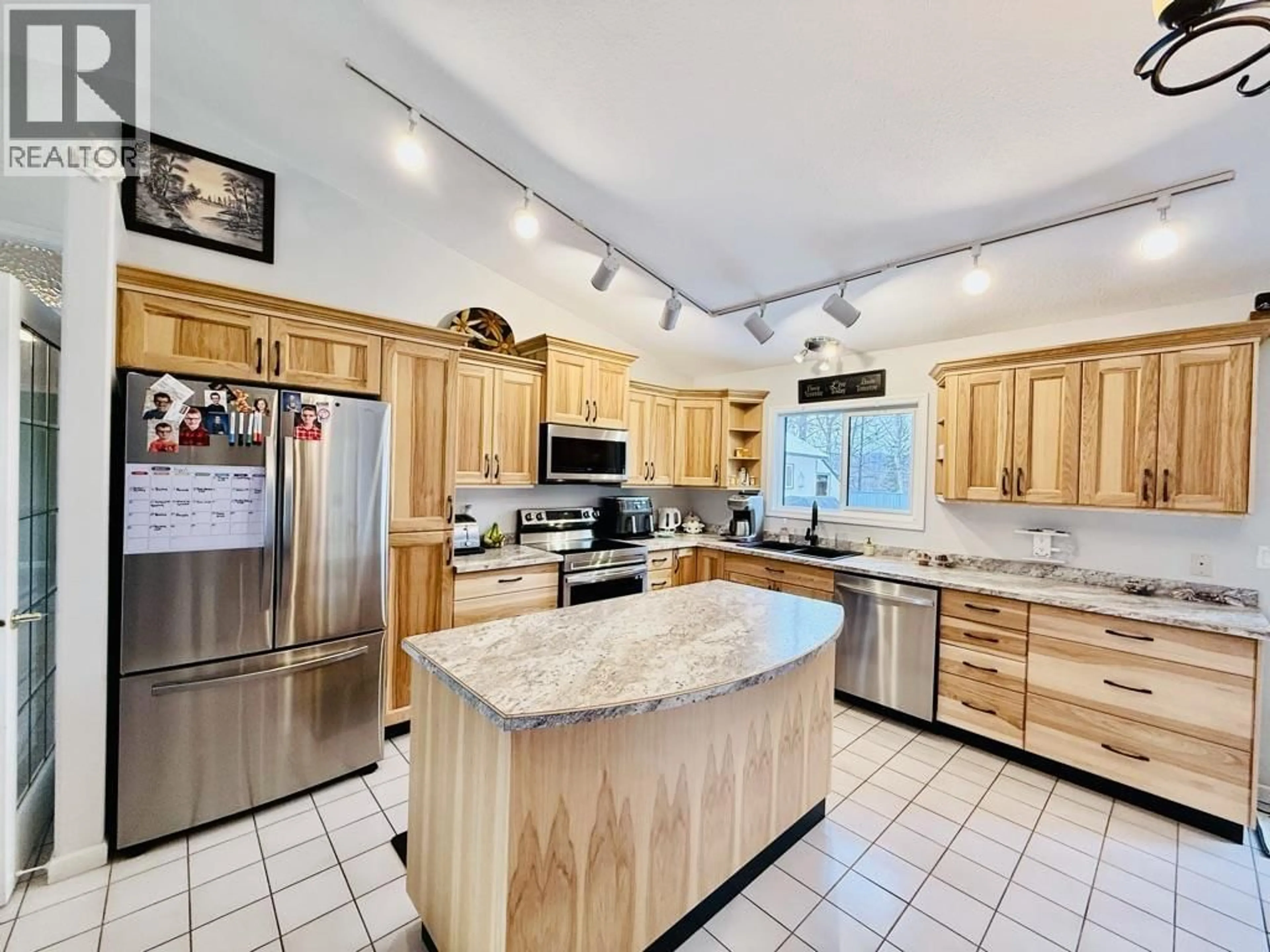 Open concept kitchen, ceramic/tile floor for 1518 WALNUT STREET, Telkwa British Columbia V0J2X0