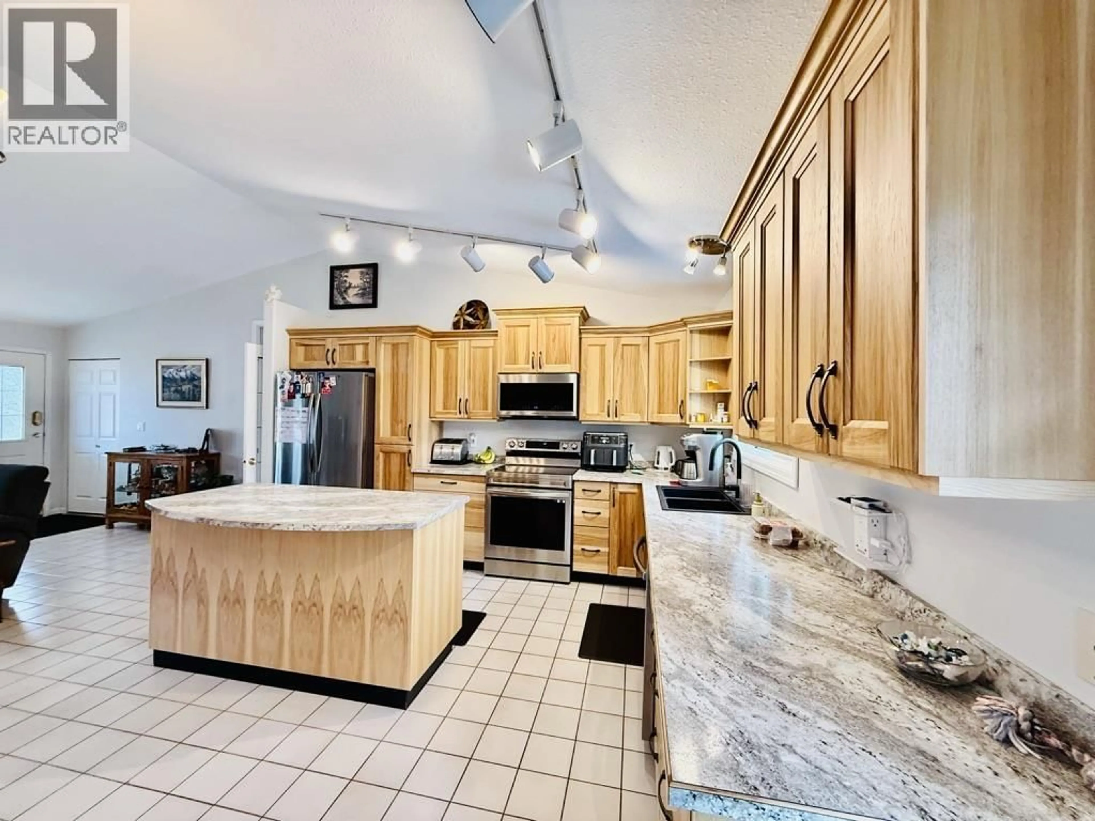Open concept kitchen, ceramic/tile floor for 1518 WALNUT STREET, Telkwa British Columbia V0J2X0