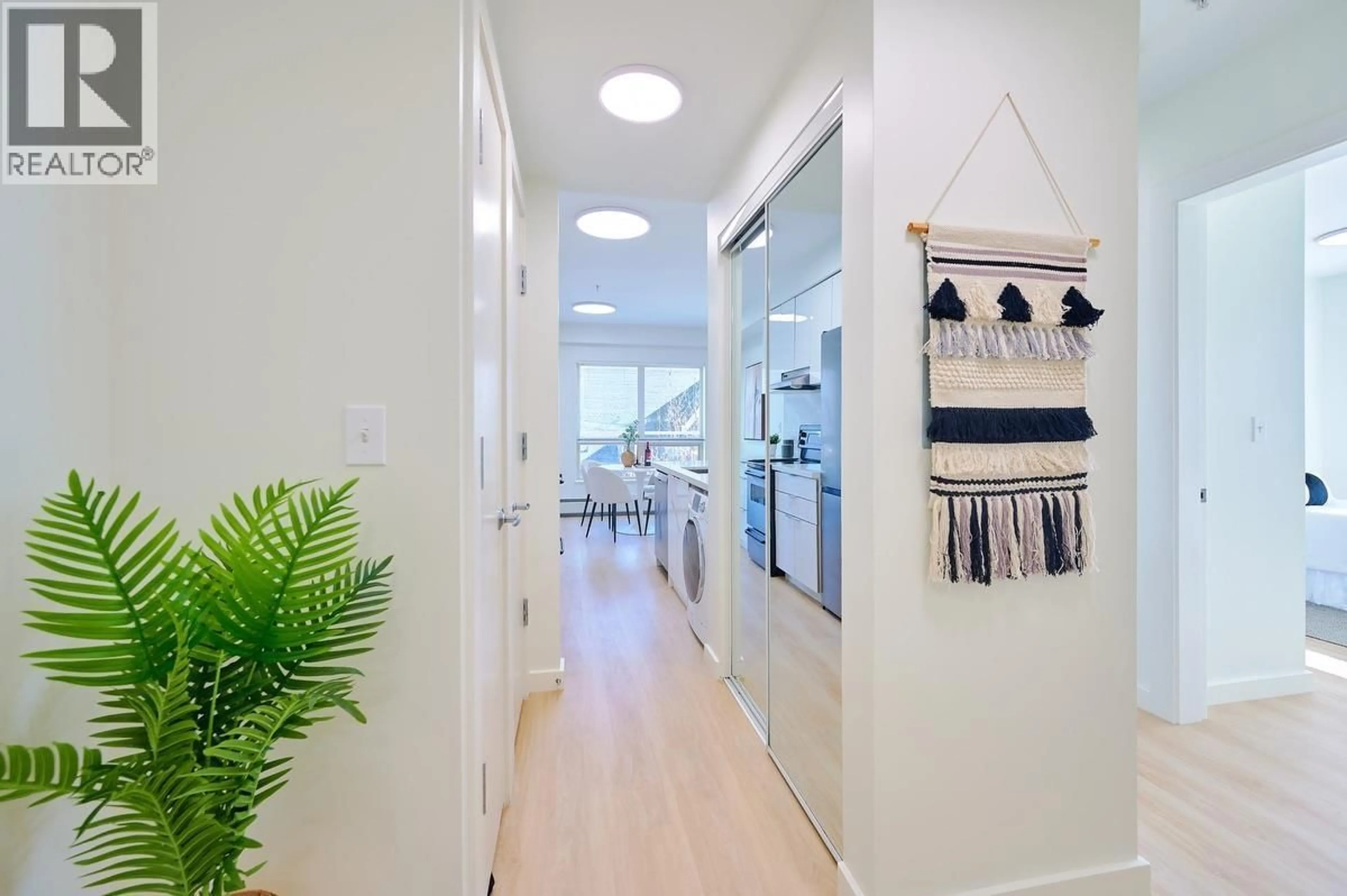 Indoor entryway for 311 - 1033 ST. GEORGES AVENUE, North Vancouver British Columbia V7L3H5