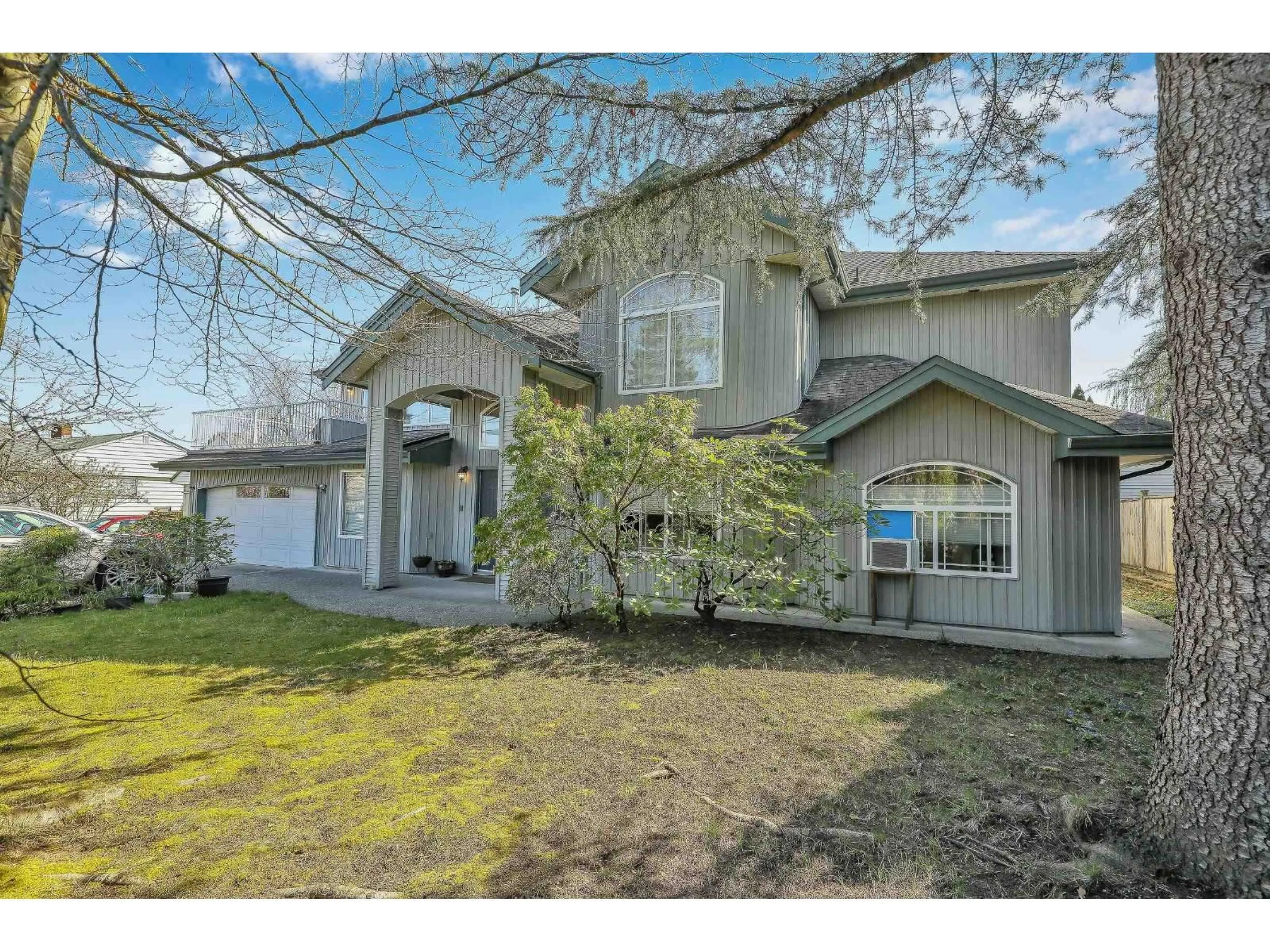 Home with vinyl exterior material, street for 8546 164 STREET, Surrey British Columbia V4N1E5