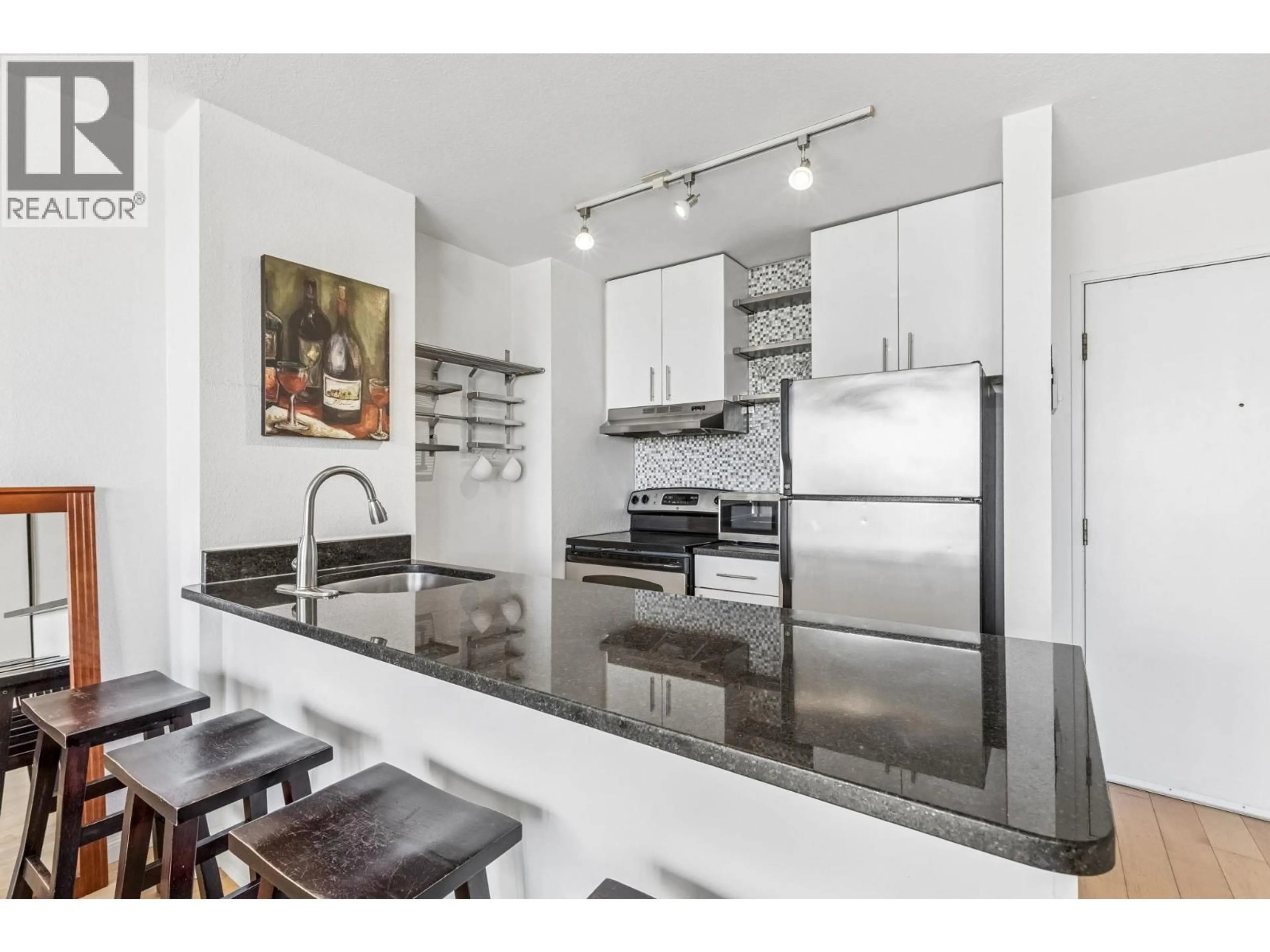 Unknown for 411 - 1330 BURRARD STREET, Vancouver British Columbia V6Z2B8