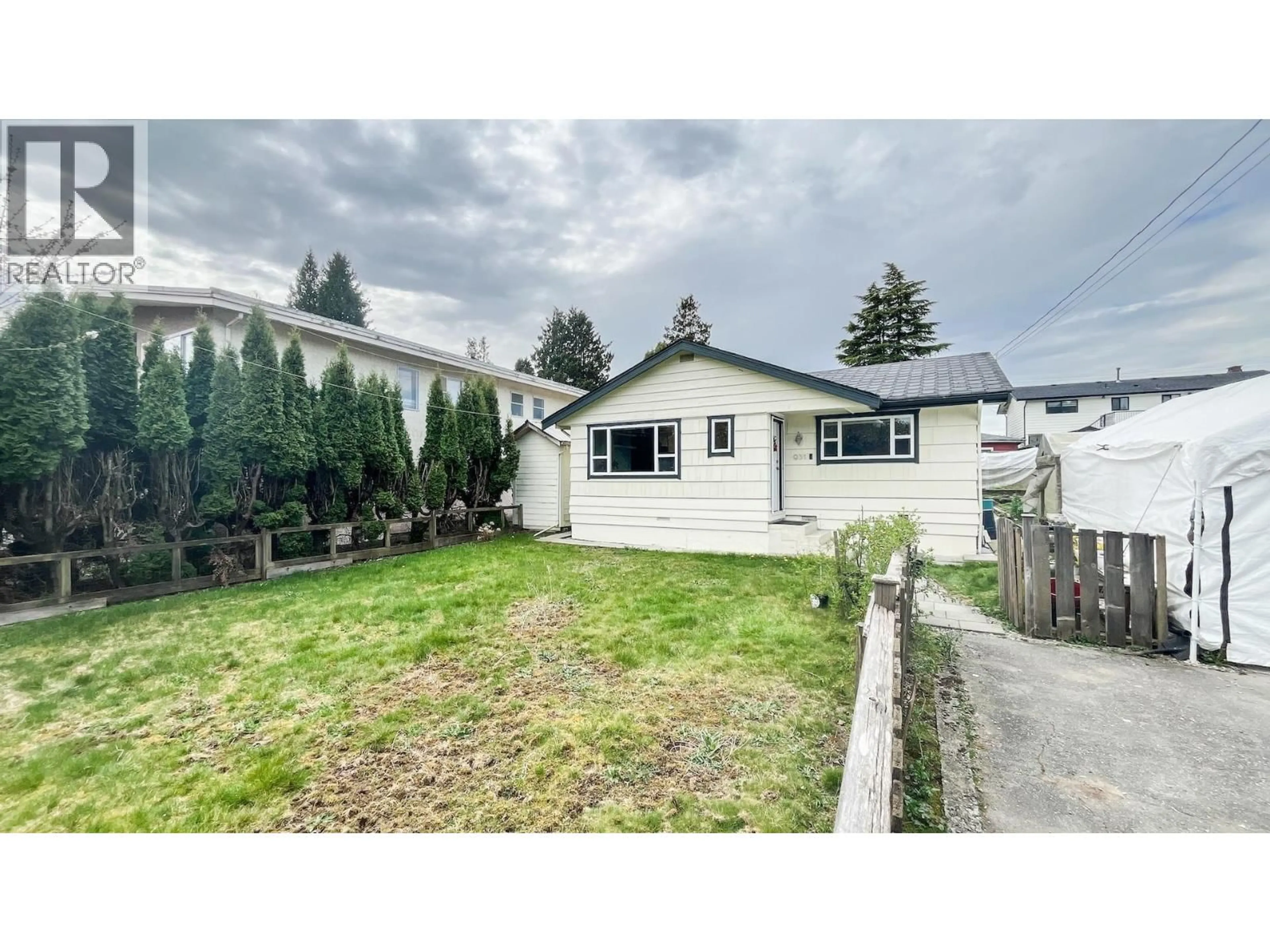 Unknown for 931 SPERLING AVENUE, Burnaby British Columbia V5B4H7