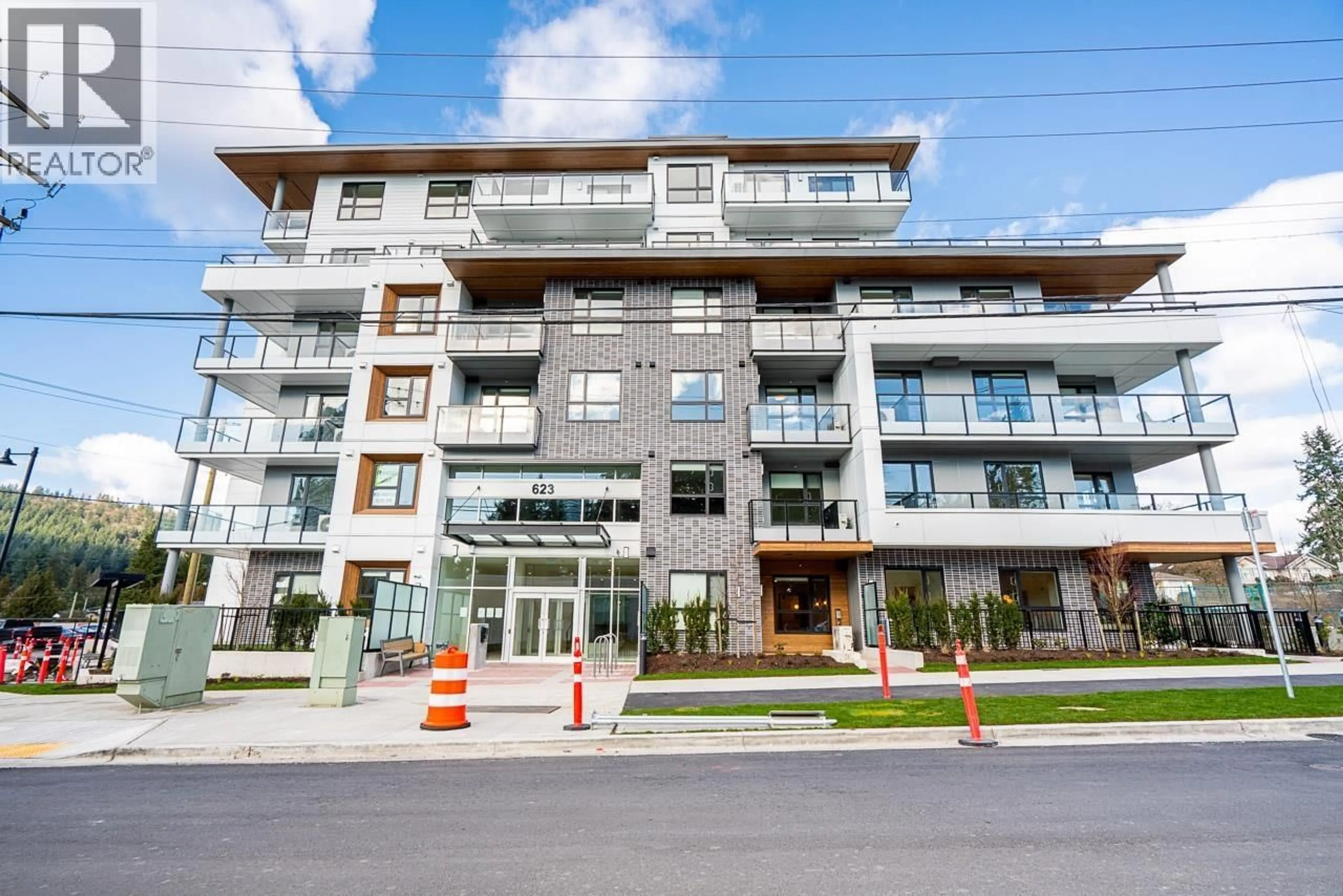 Unknown for 209 - 623 KEMSLEY AVENUE, Coquitlam British Columbia V3J0L8