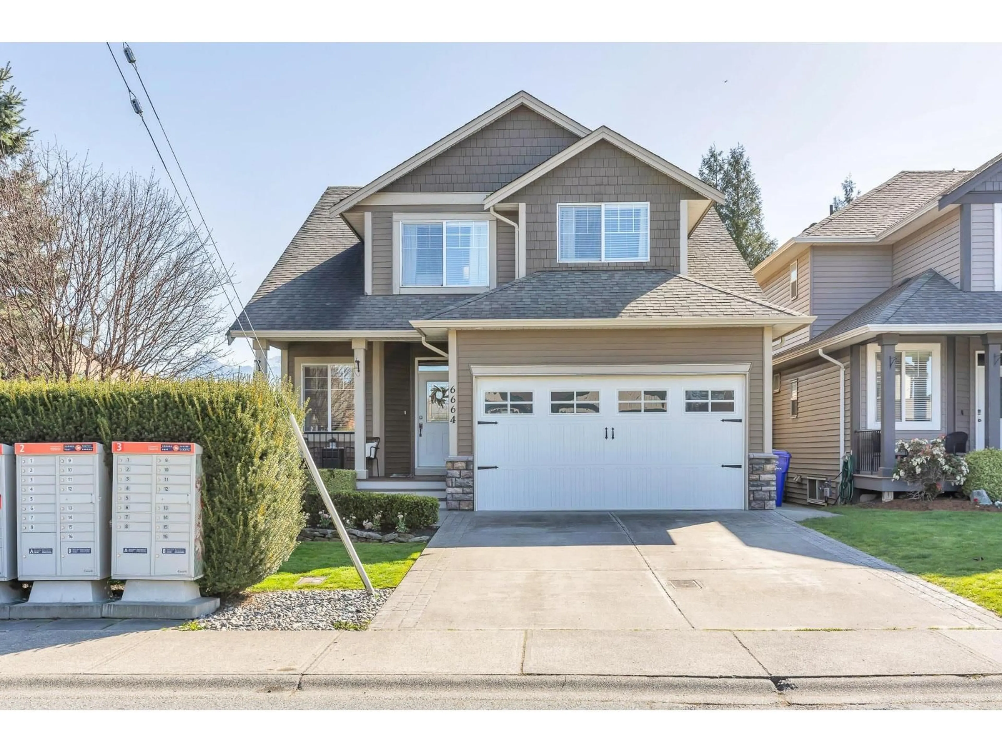 Home with vinyl exterior material, street for 6664 SCHOOL LANE, Chilliwack British Columbia V2R2C7