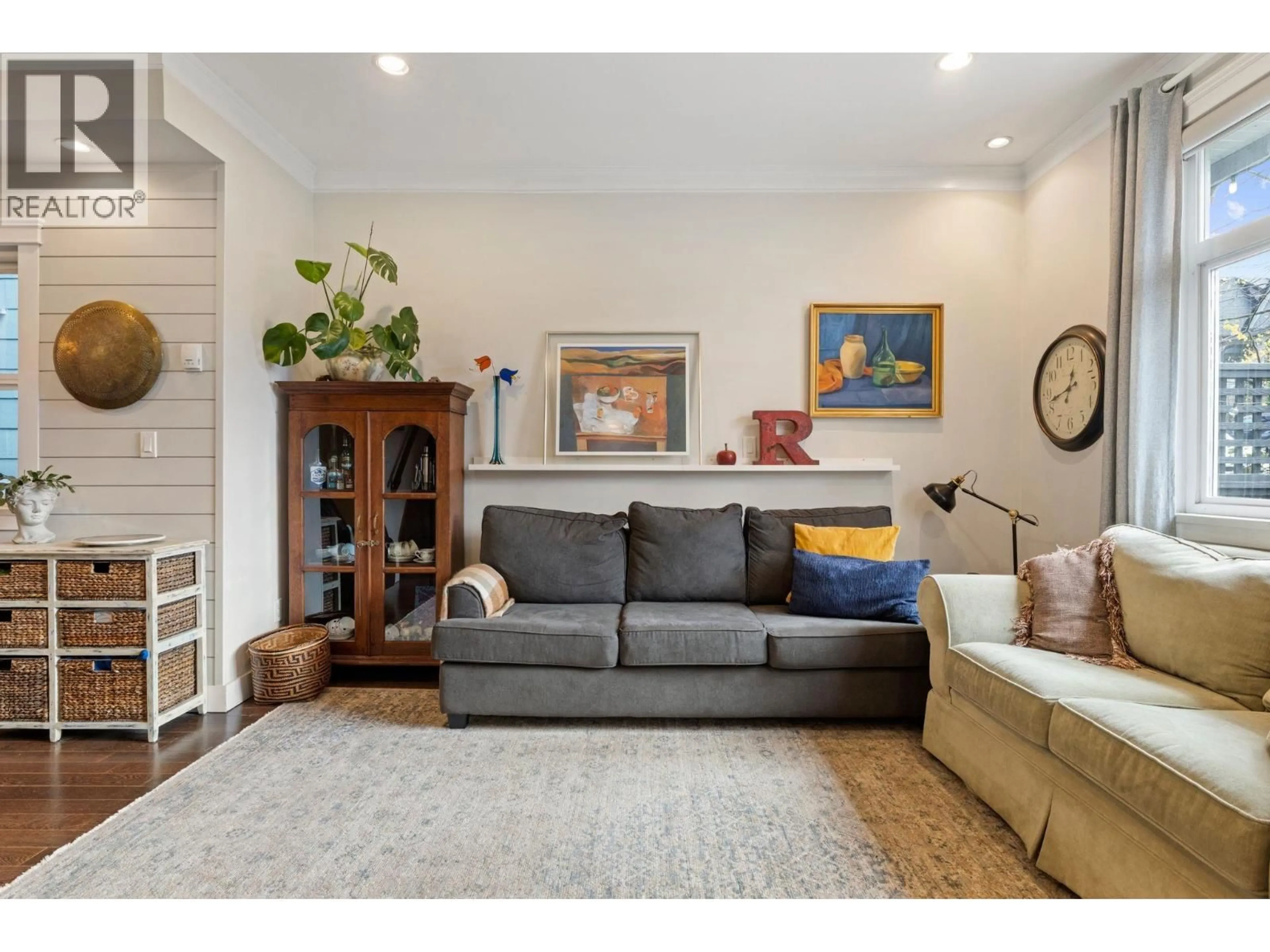 Living room with furniture, unknown for 1807 7TH AVENUE, Vancouver British Columbia V5N1S1