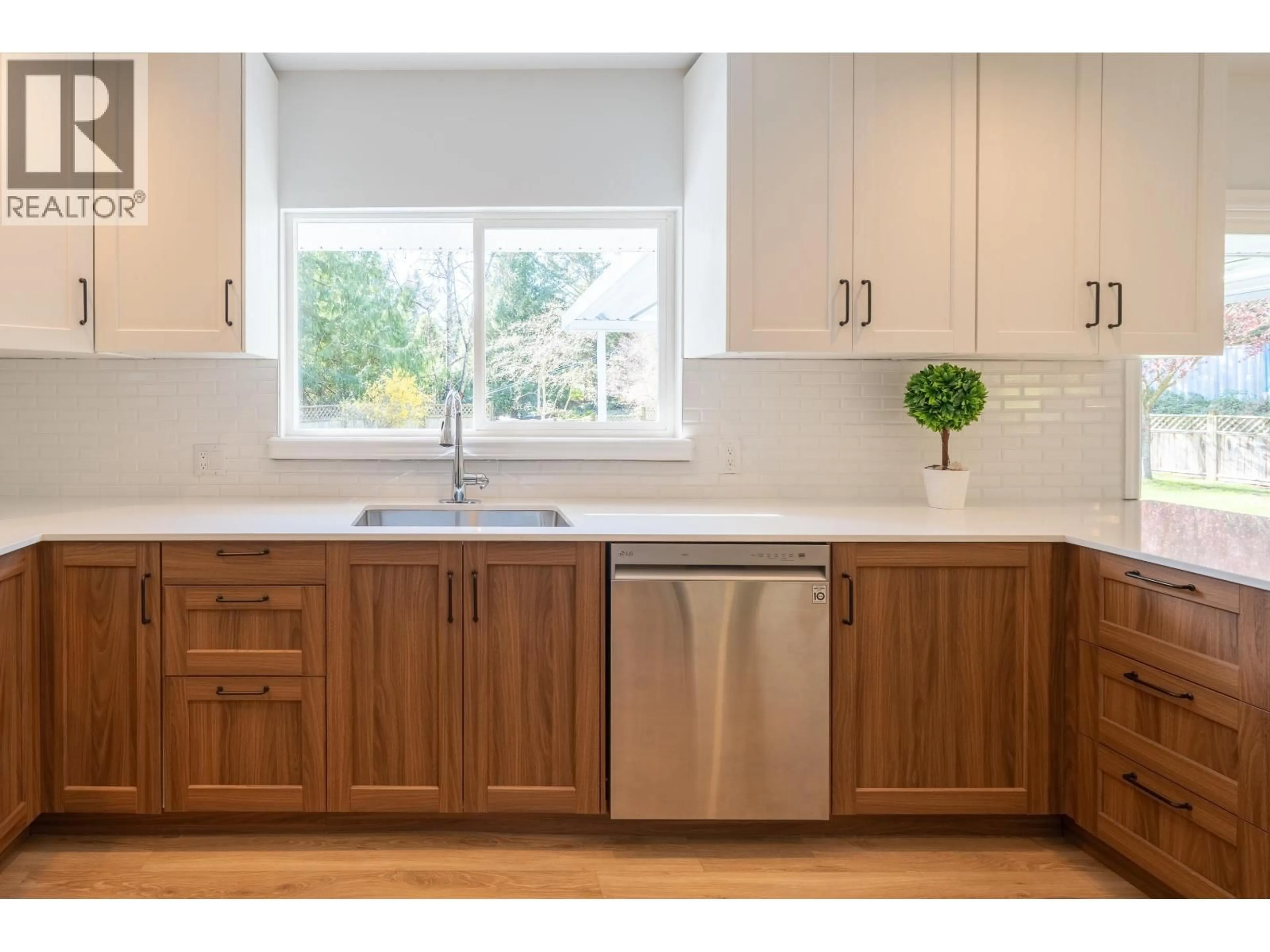 Unknown for 1565 JACK ROAD, Sechelt British Columbia V7Z0A1