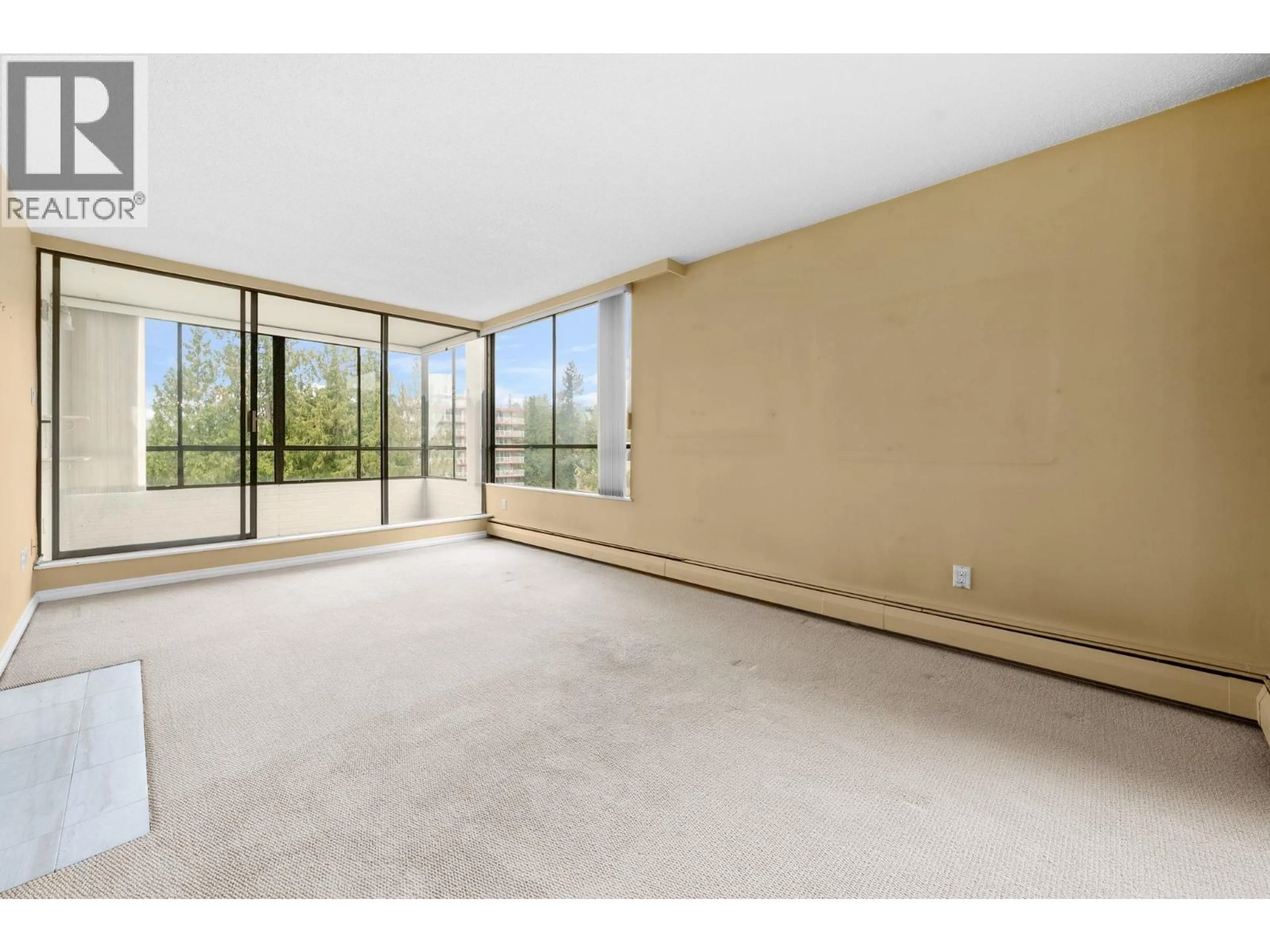 A pic of a room for 801 - 1412 ESQUIMALT AVENUE, West Vancouver British Columbia V7T1K7