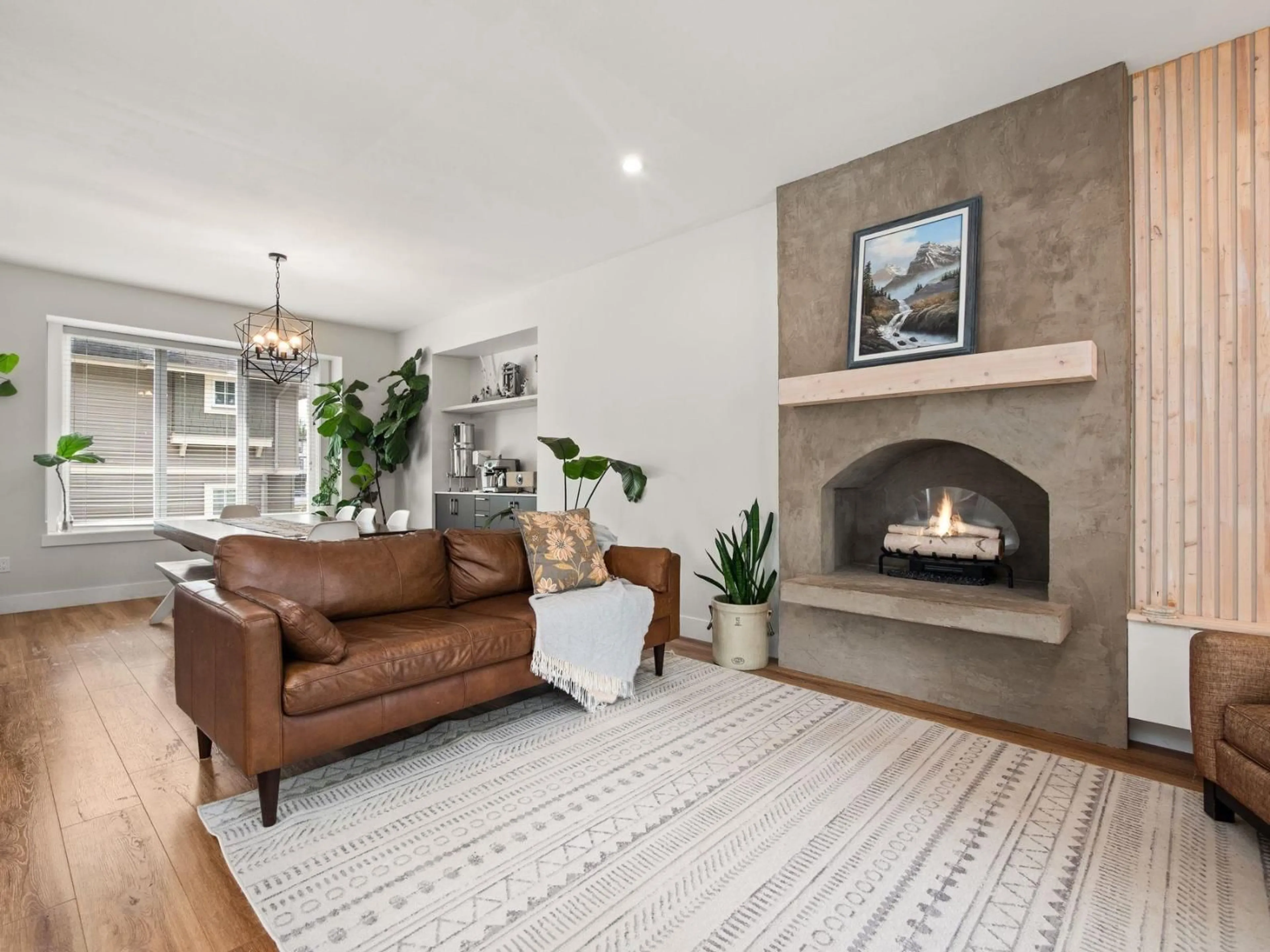 Living room with furniture, unknown for 20 - 4295 OLD CLAYBURN ROAD, Abbotsford British Columbia V3G0G4