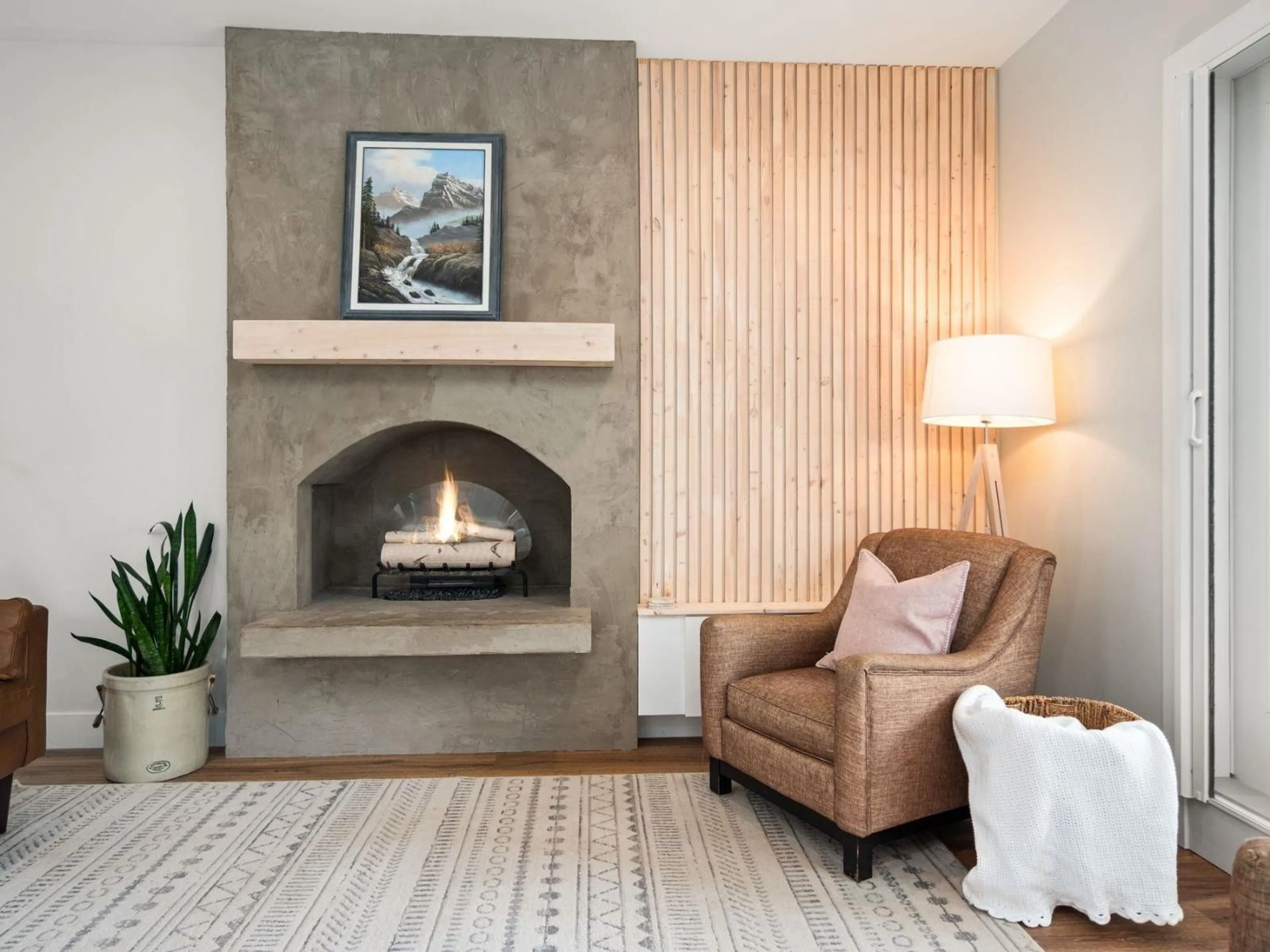 Living room with furniture, unknown for 20 - 4295 OLD CLAYBURN ROAD, Abbotsford British Columbia V3G0G4