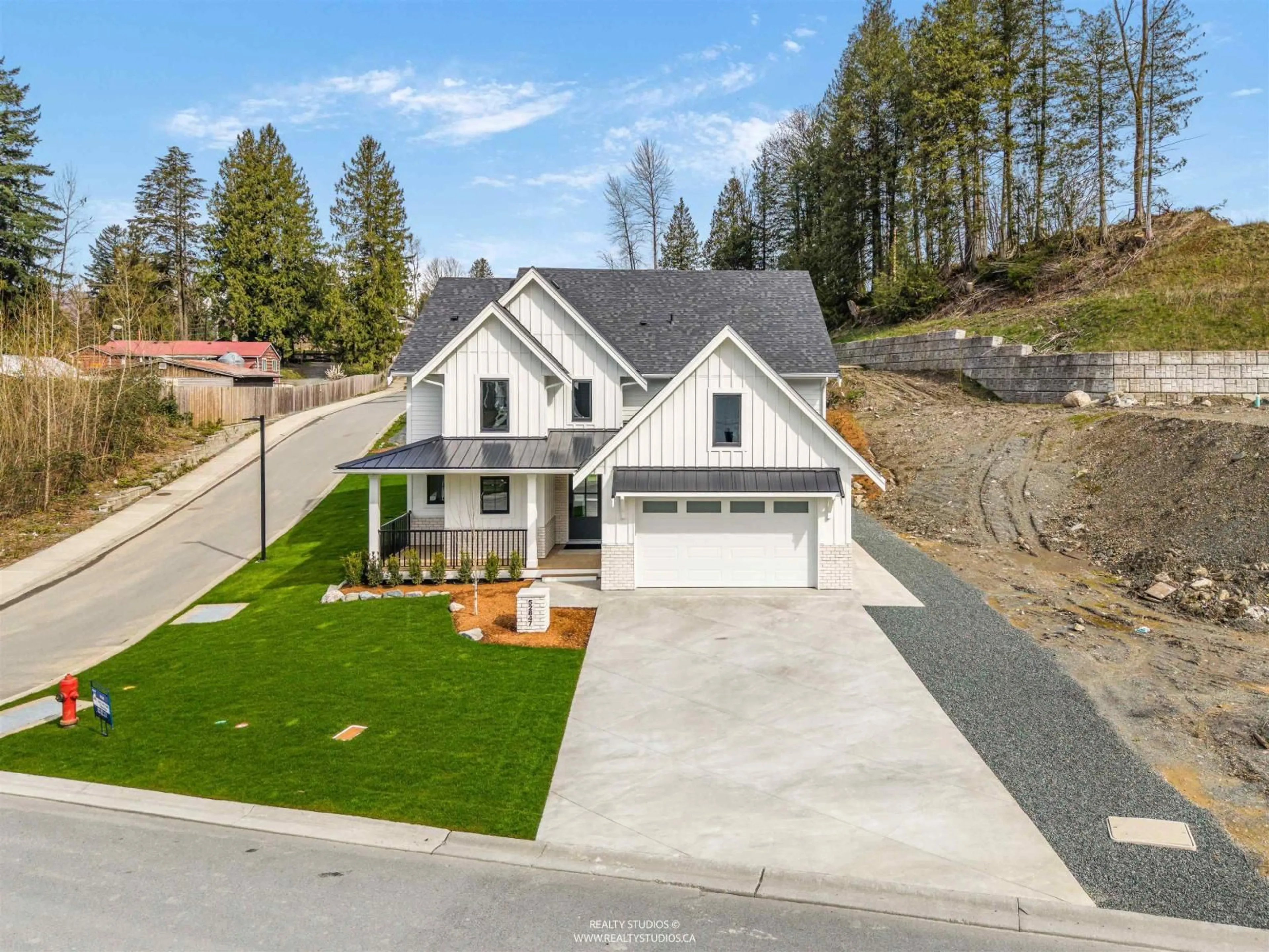 A pic from outside/outdoor area/front of a property/back of a property/a pic from drone, street for 52847 BUNKER ROAD, Rosedale British Columbia V0X1X1
