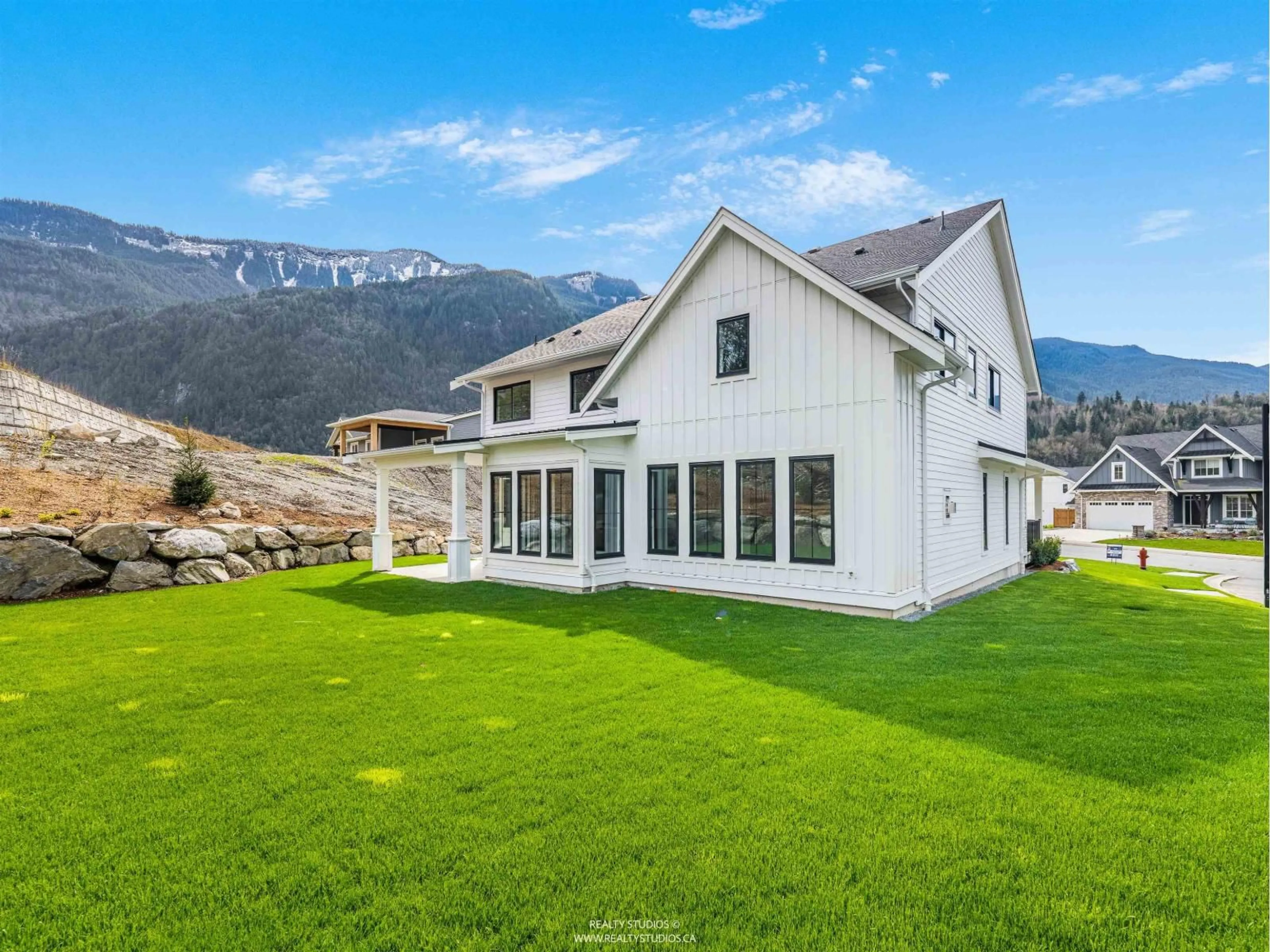 Home with vinyl exterior material, mountain view for 52847 BUNKER ROAD, Rosedale British Columbia V0X1X1