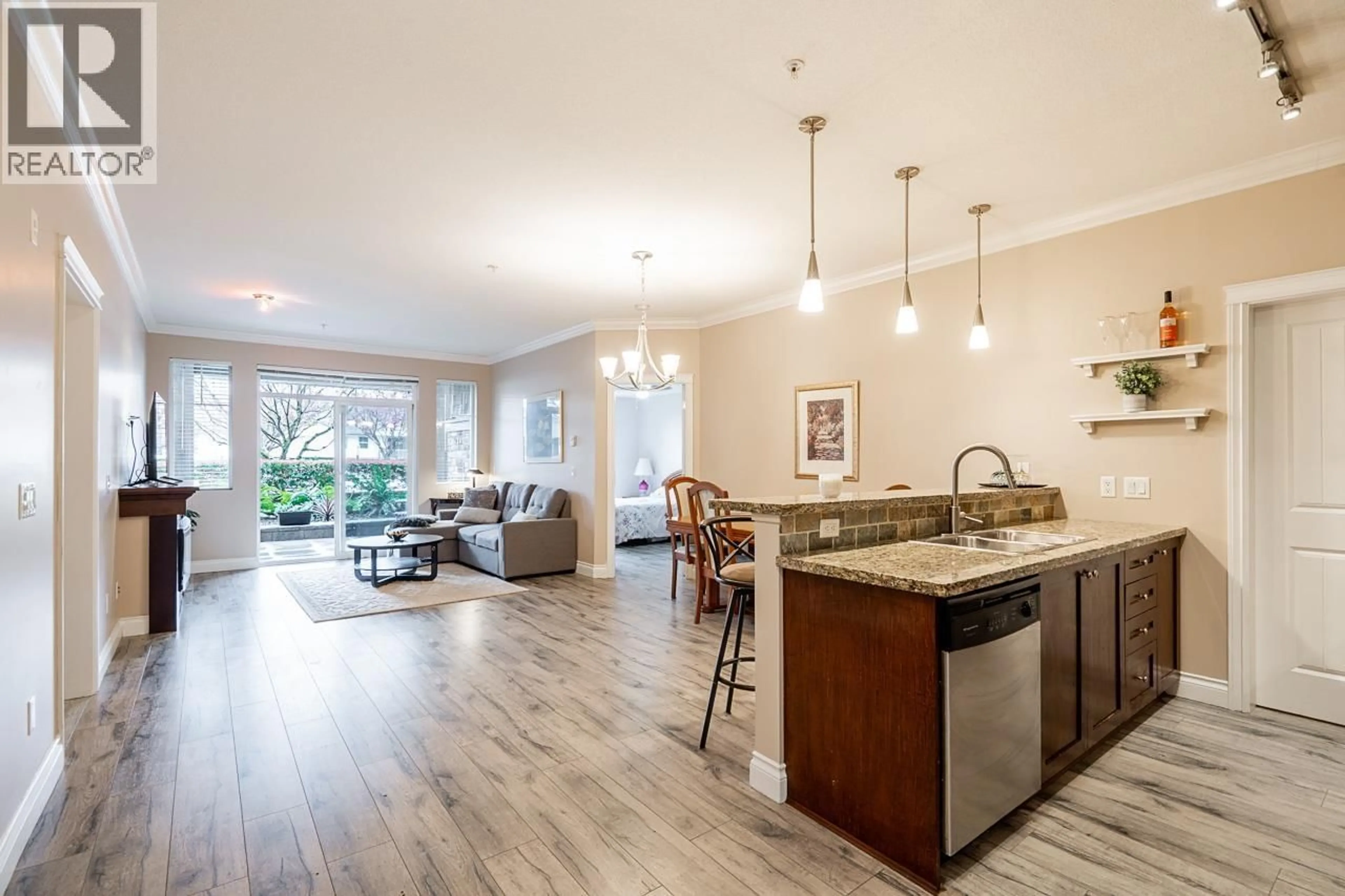 Open concept kitchen, unknown for 114 - 12258 224 STREET, Maple Ridge British Columbia V2X8Y7