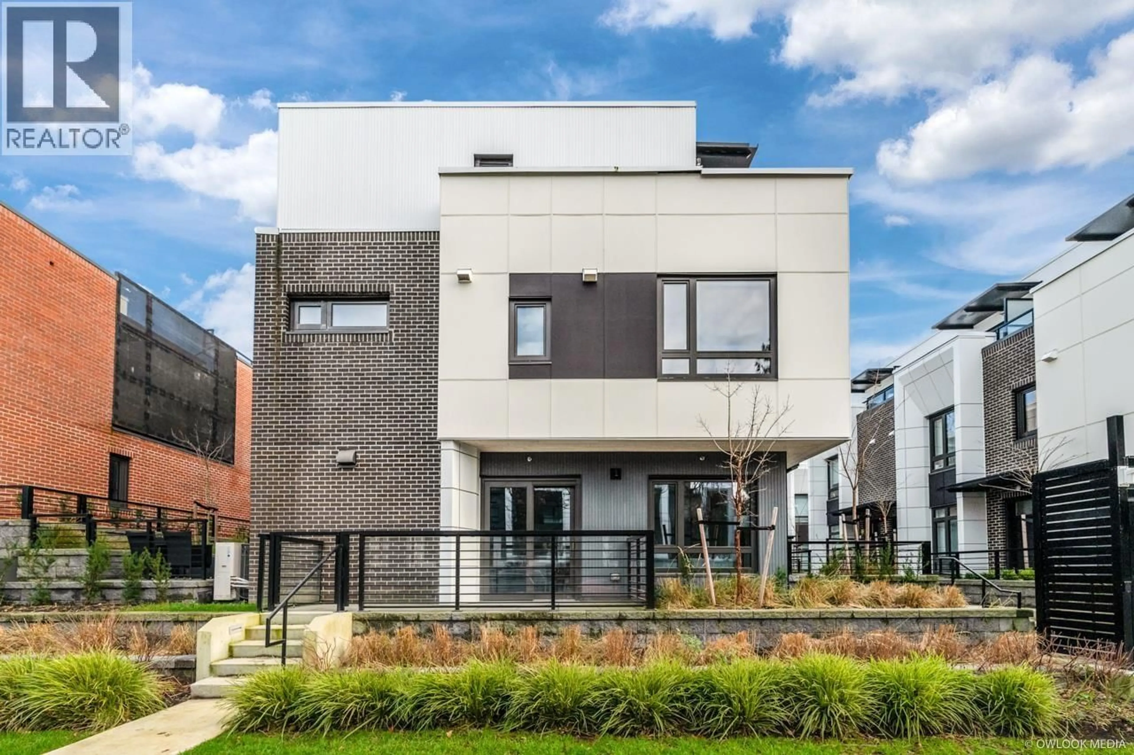 Home with brick exterior material, street for 6322 OAK STREET, Vancouver British Columbia V6M2W4