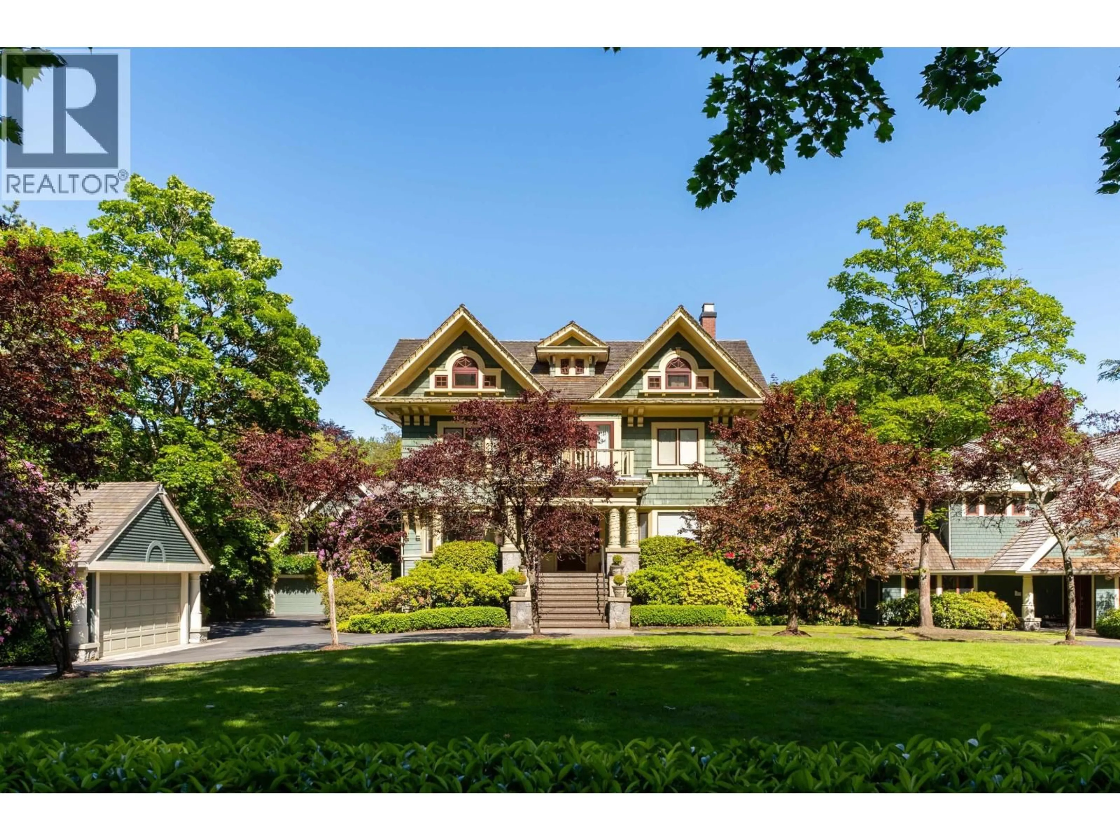A pic from outside/outdoor area/front of a property/back of a property/a pic from drone, unknown for 3690 CARTIER STREET, Vancouver British Columbia V6H3C3
