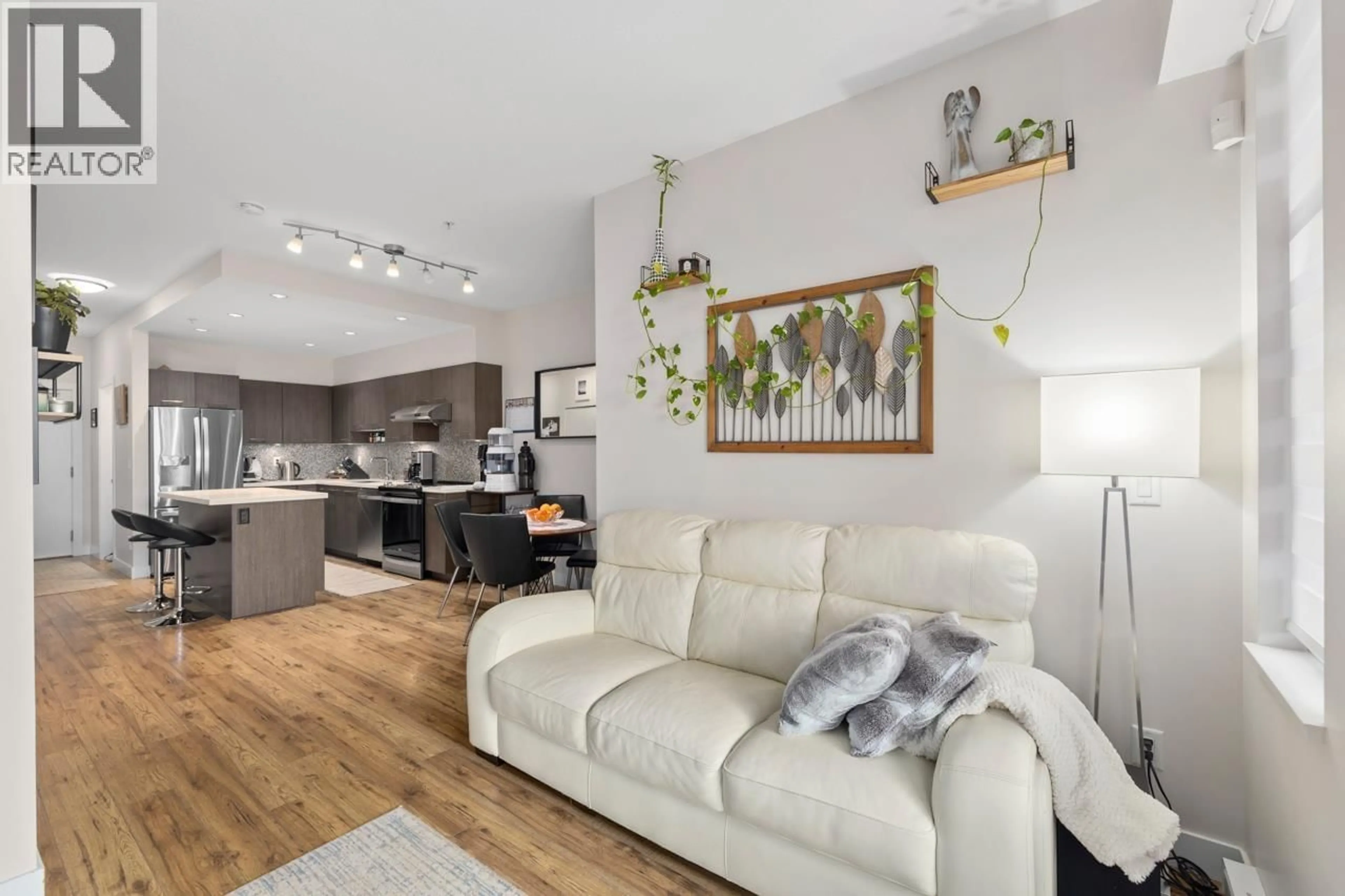 Living room with furniture, unknown for 2102 - 963 CHARLAND AVENUE, Coquitlam British Columbia V3K0E2